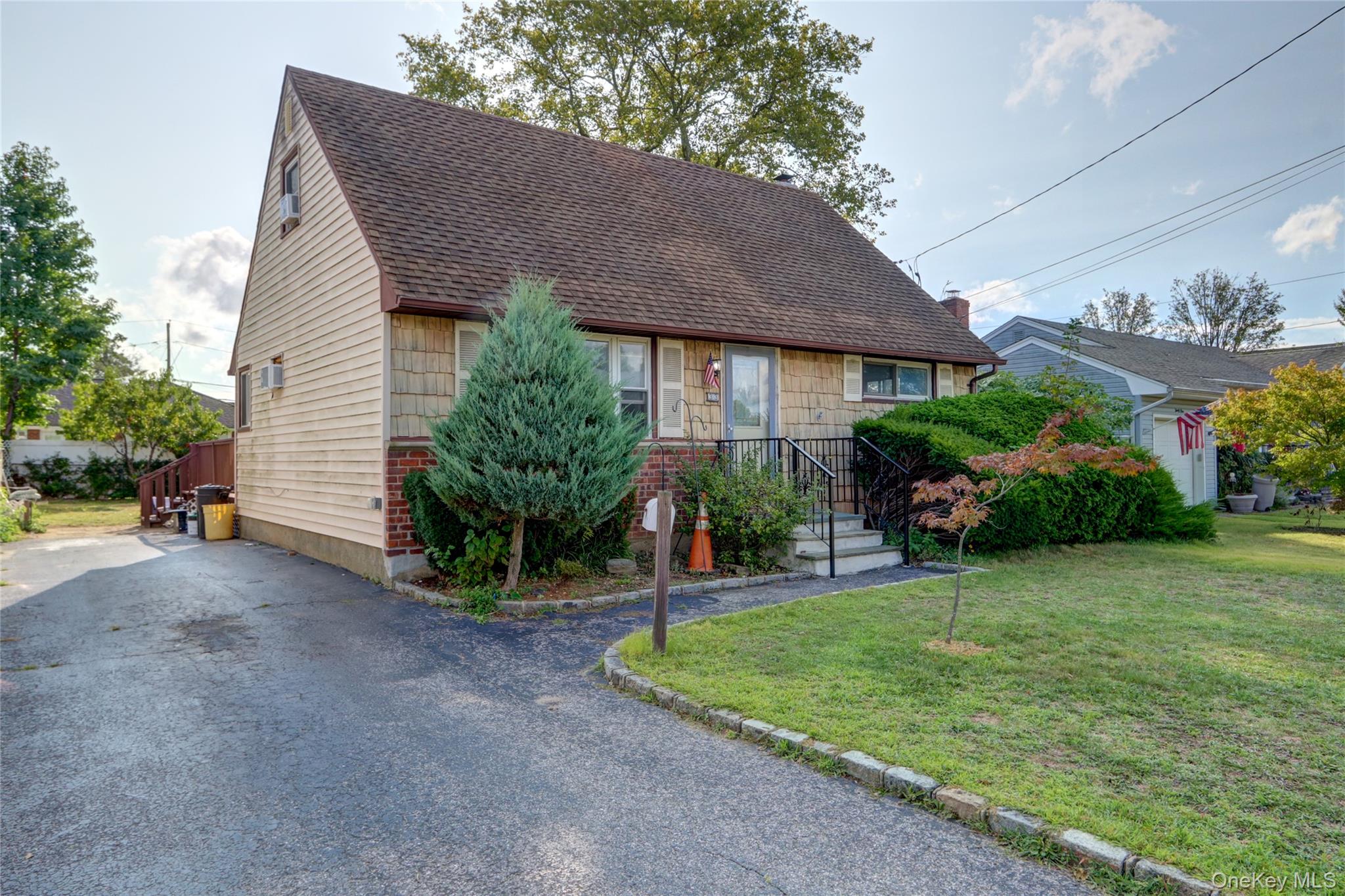 #2 photo, 33 Oak street, ナッソー郡 Hicksville , NY 11801