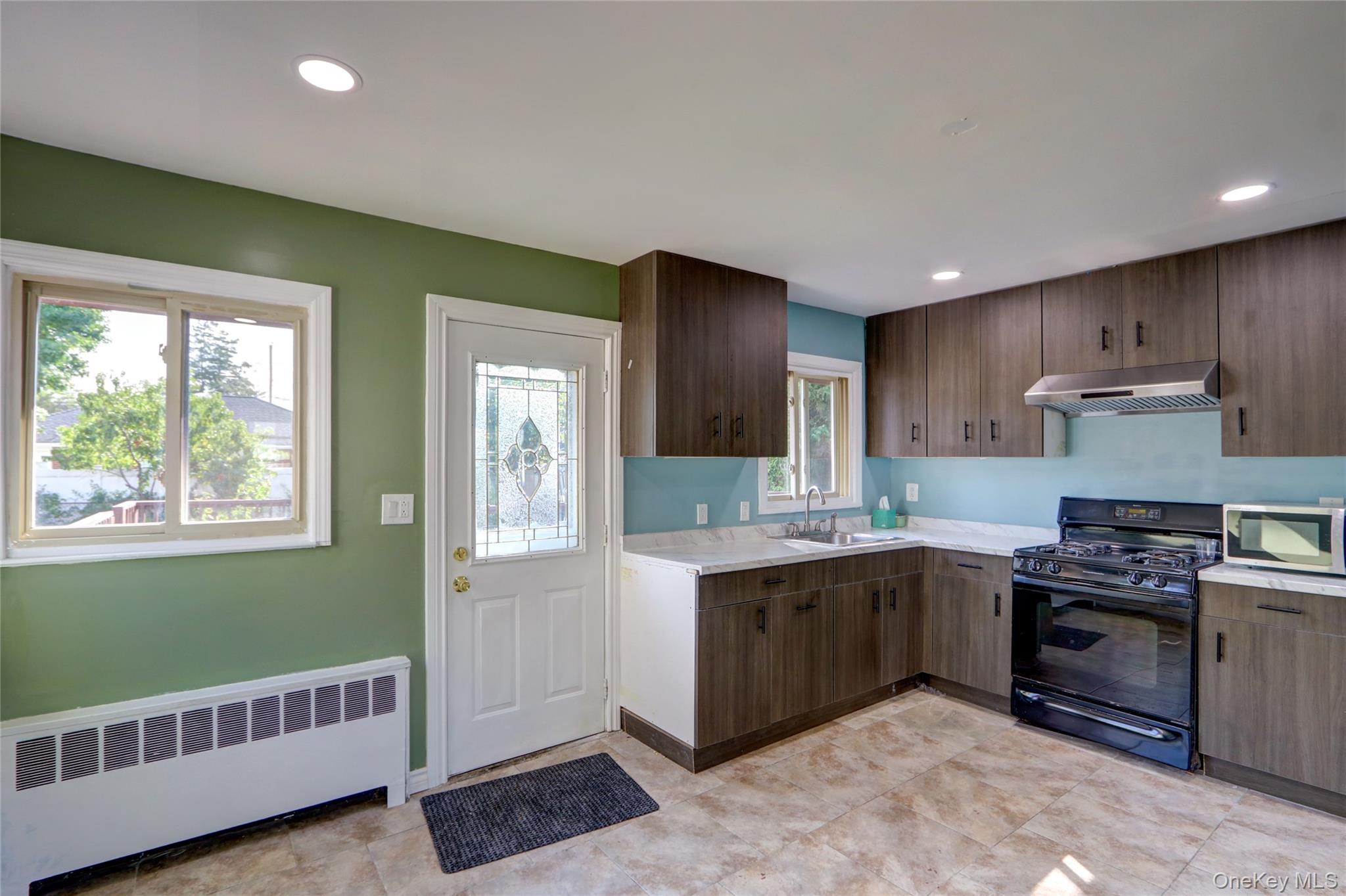 #9 photo, 33 Oak street, ナッソー郡 Hicksville , NY 11801