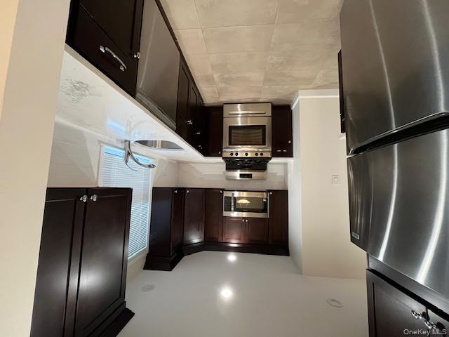 #4 photo, 42 Sintsink Drive, Port Washington , NY 11050