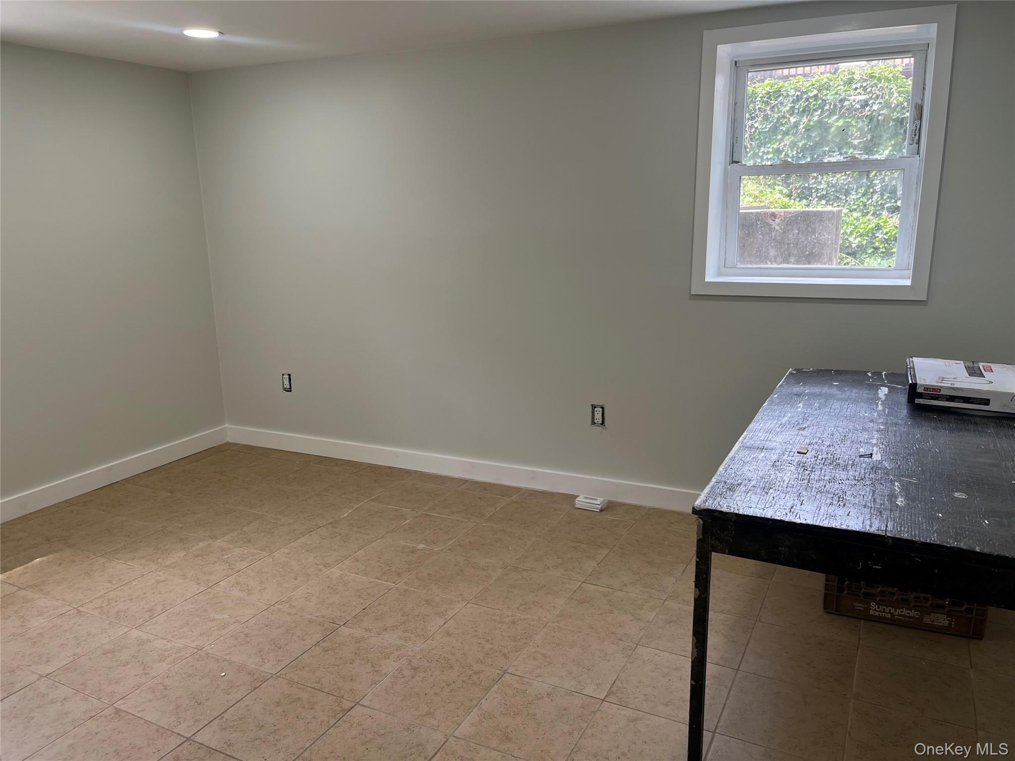 #10 photo, 43 California Avenue, ナッソー郡 Hempstead , NY 11550