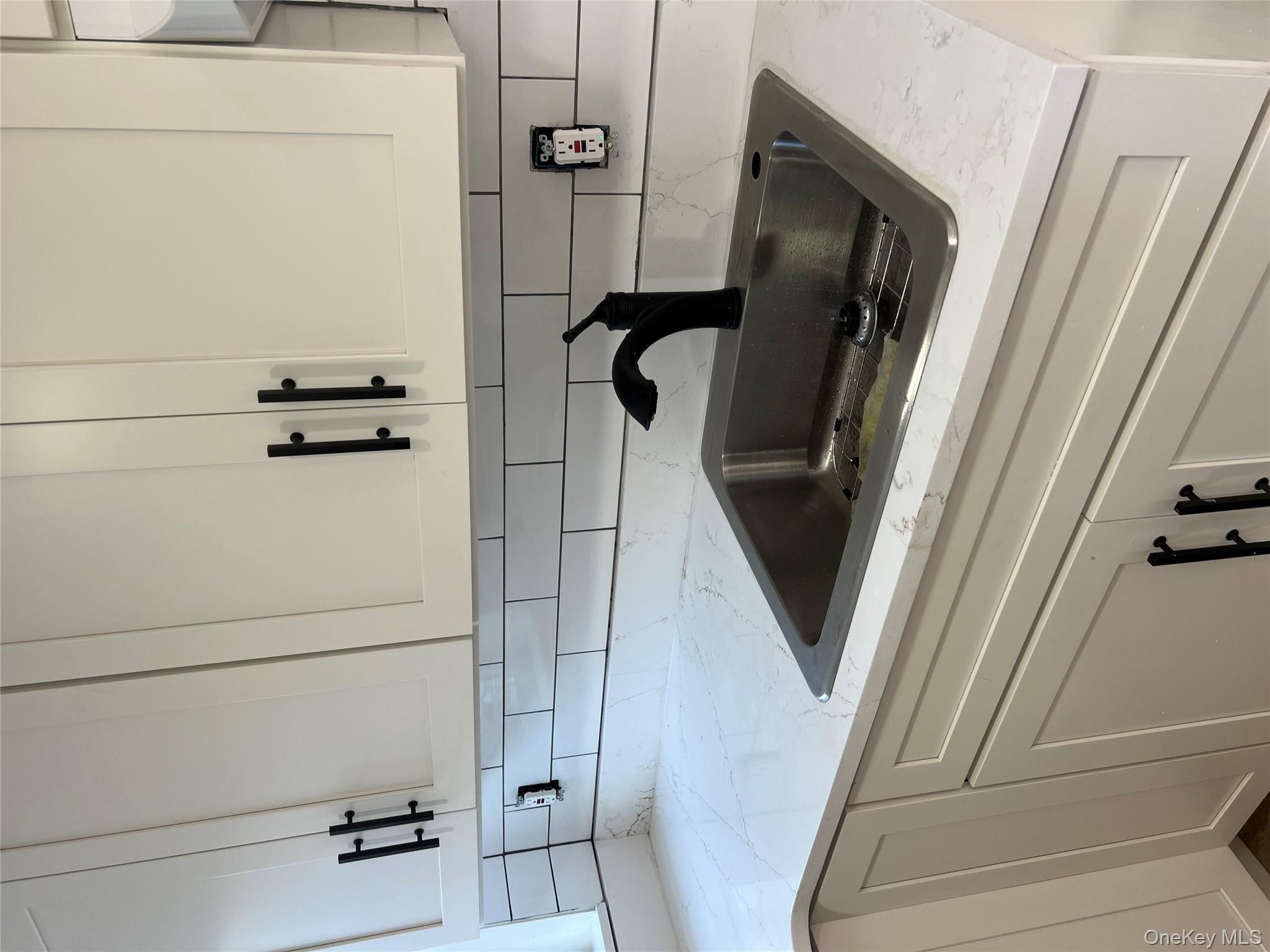 #6 photo, 43 California Avenue, ナッソー郡 Hempstead , NY 11550