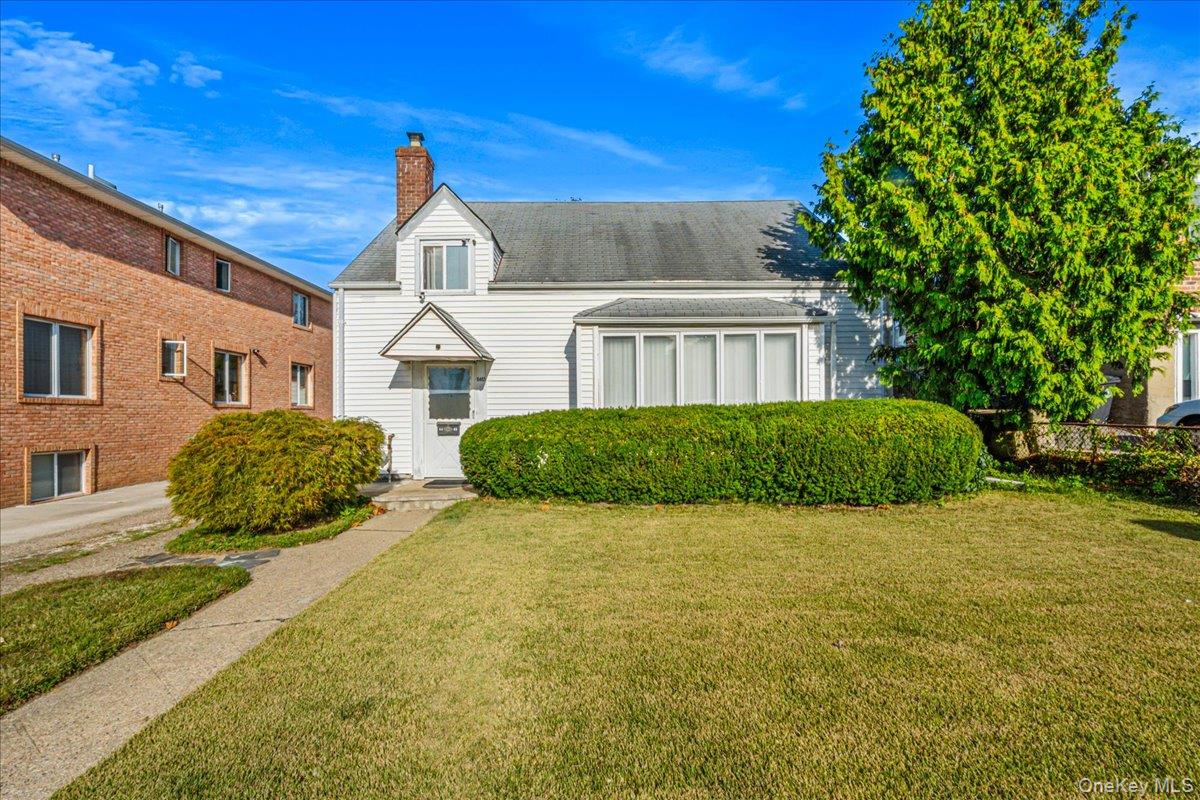 #1 photo, 64-65 Cloverdale Boulevard, クイーンズ区 Oakland Gardens , NY 11364