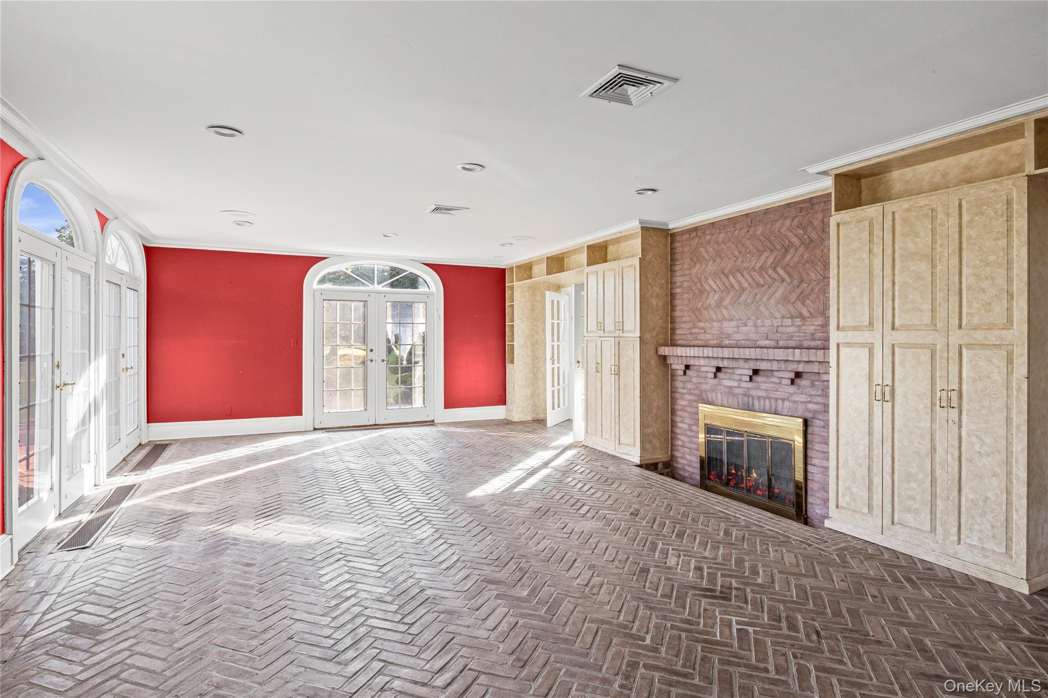 #13 photo, 175 Burton Lane, ナッソー郡 Lawrence , NY 11559