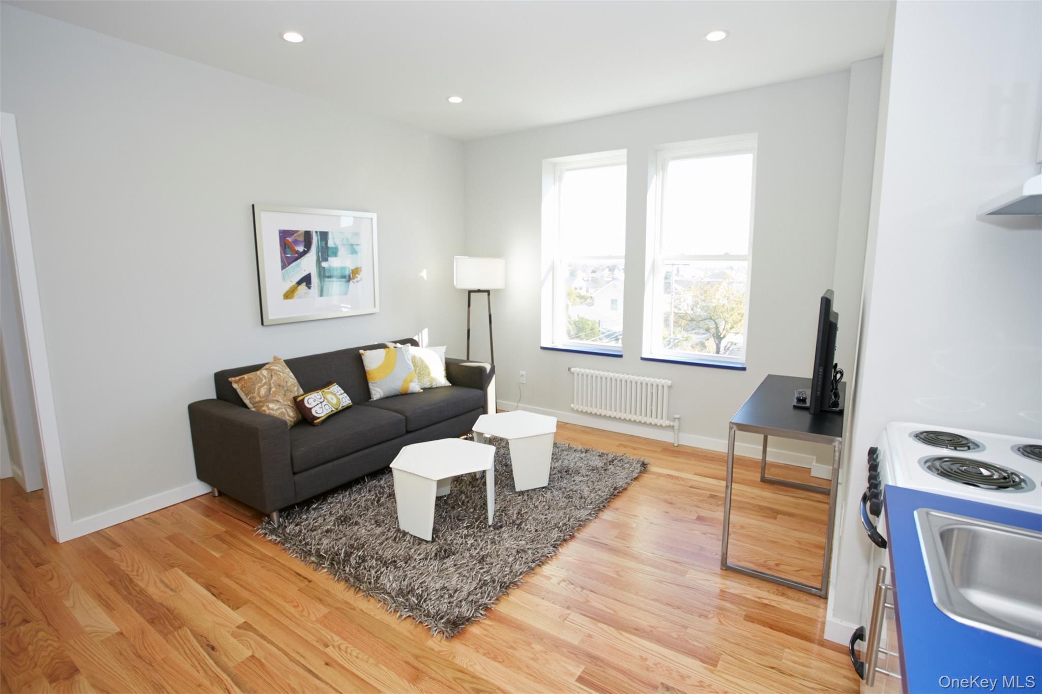 #15 photo, 215 E Broadway, ナッソー郡 Long Beach , NY 11561