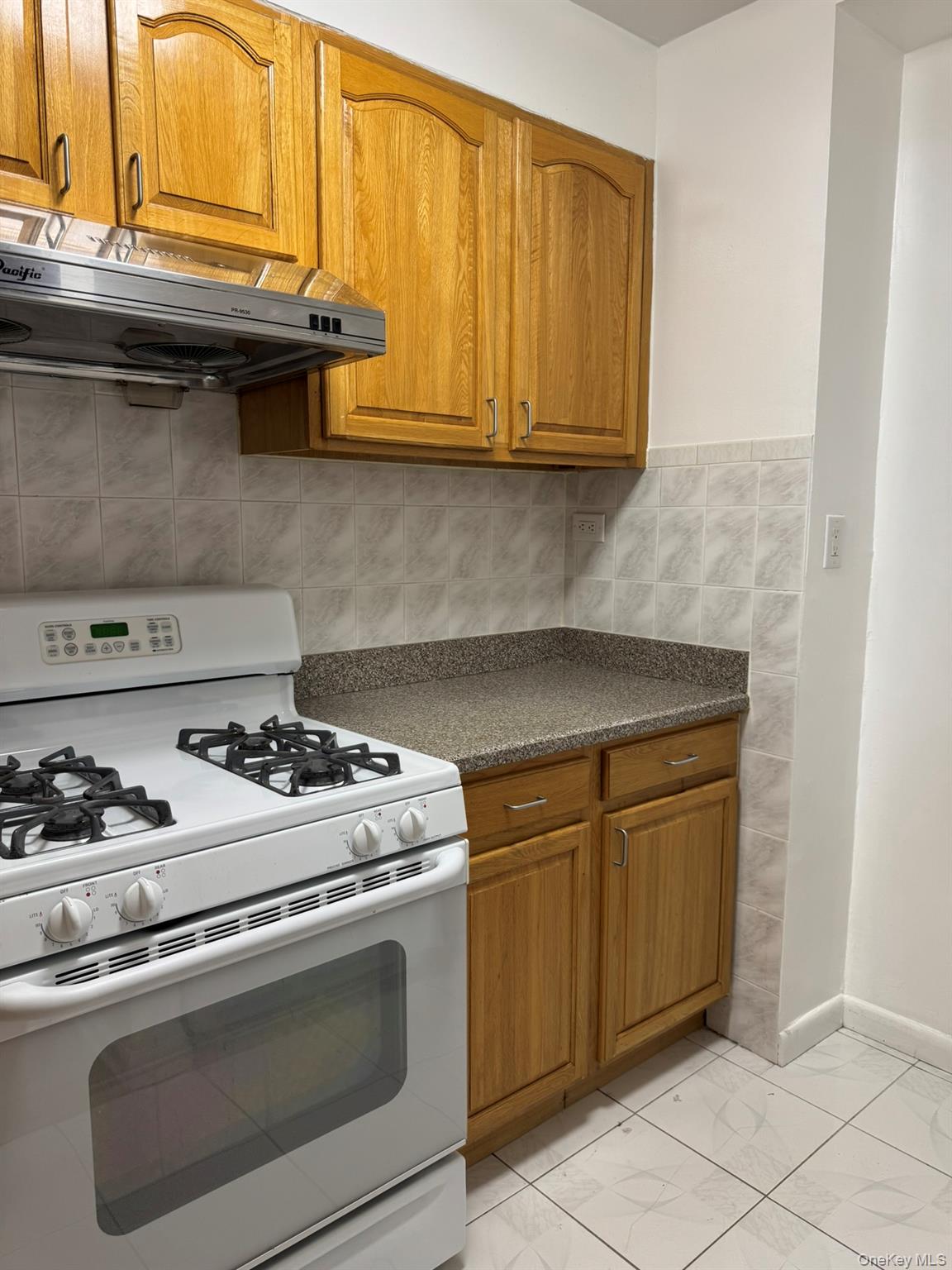 #15 photo, 63rd Ave 63, クイーンズ区 Forest Hills , NY 11375