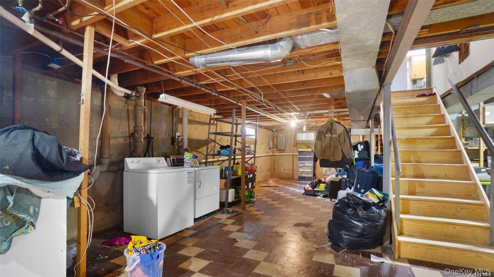 #15 photo, 11 Norman Drive, サフォーク郡 Centereach , NY 11720