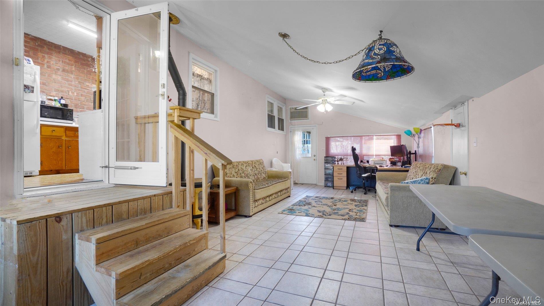 #4 photo, 11 Norman Drive, サフォーク郡 Centereach , NY 11720