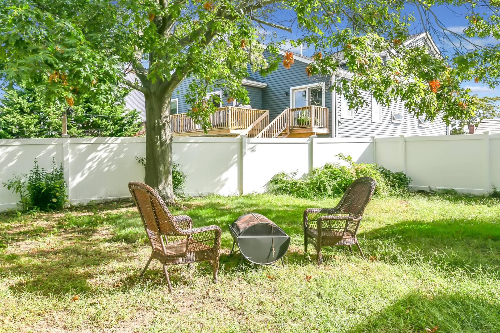 #23 photo, 584 Yale St, ナッソー郡 Oceanside , NY 11572