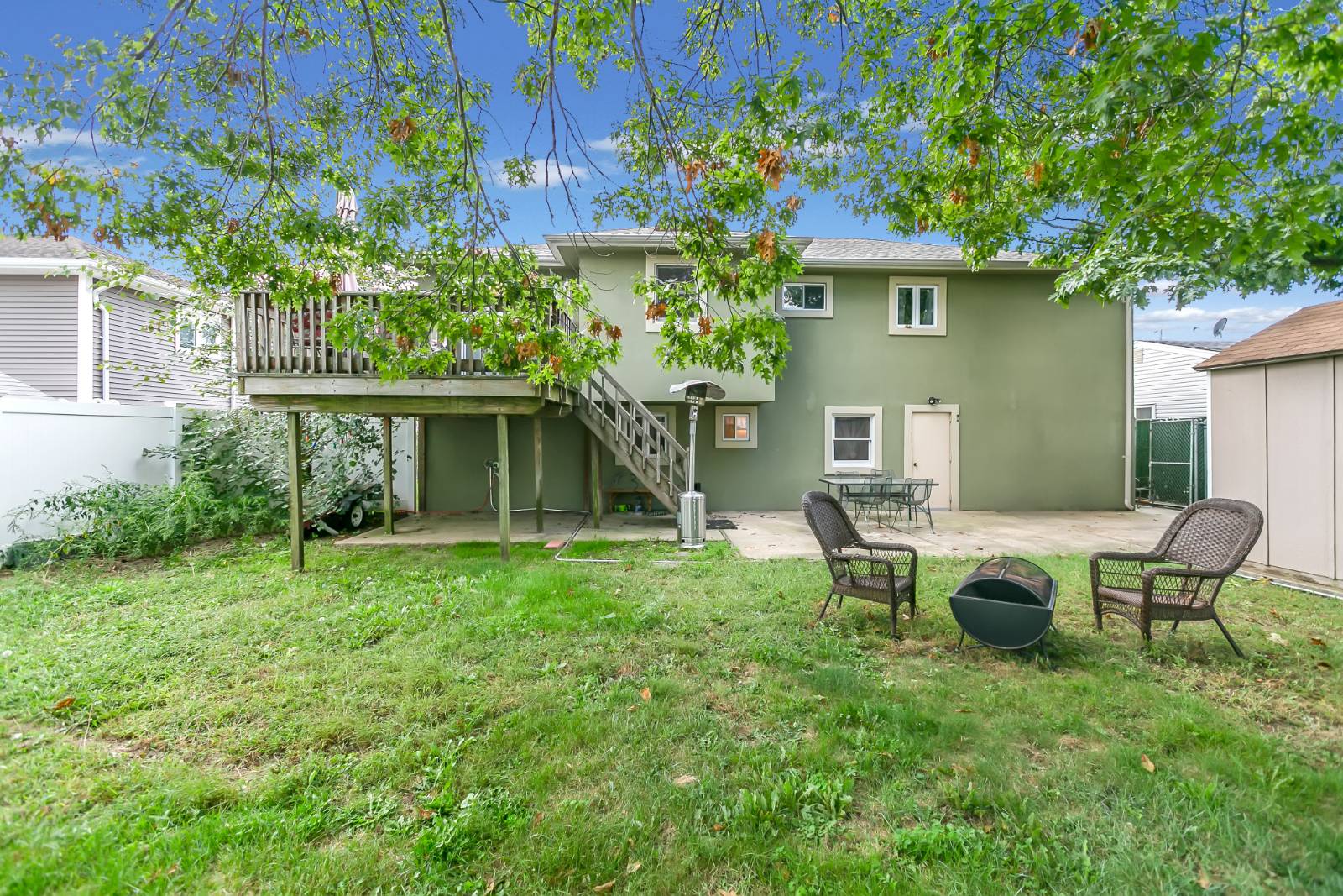 #25 photo, 584 Yale St, ナッソー郡 Oceanside , NY 11572