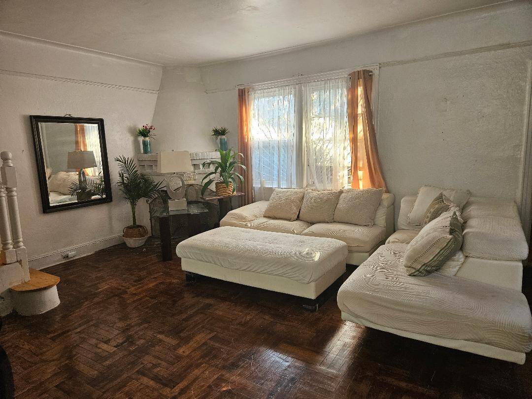 #6 photo, 131-41 226th Street,, クイーンズ区 Laurelton , NY 11413