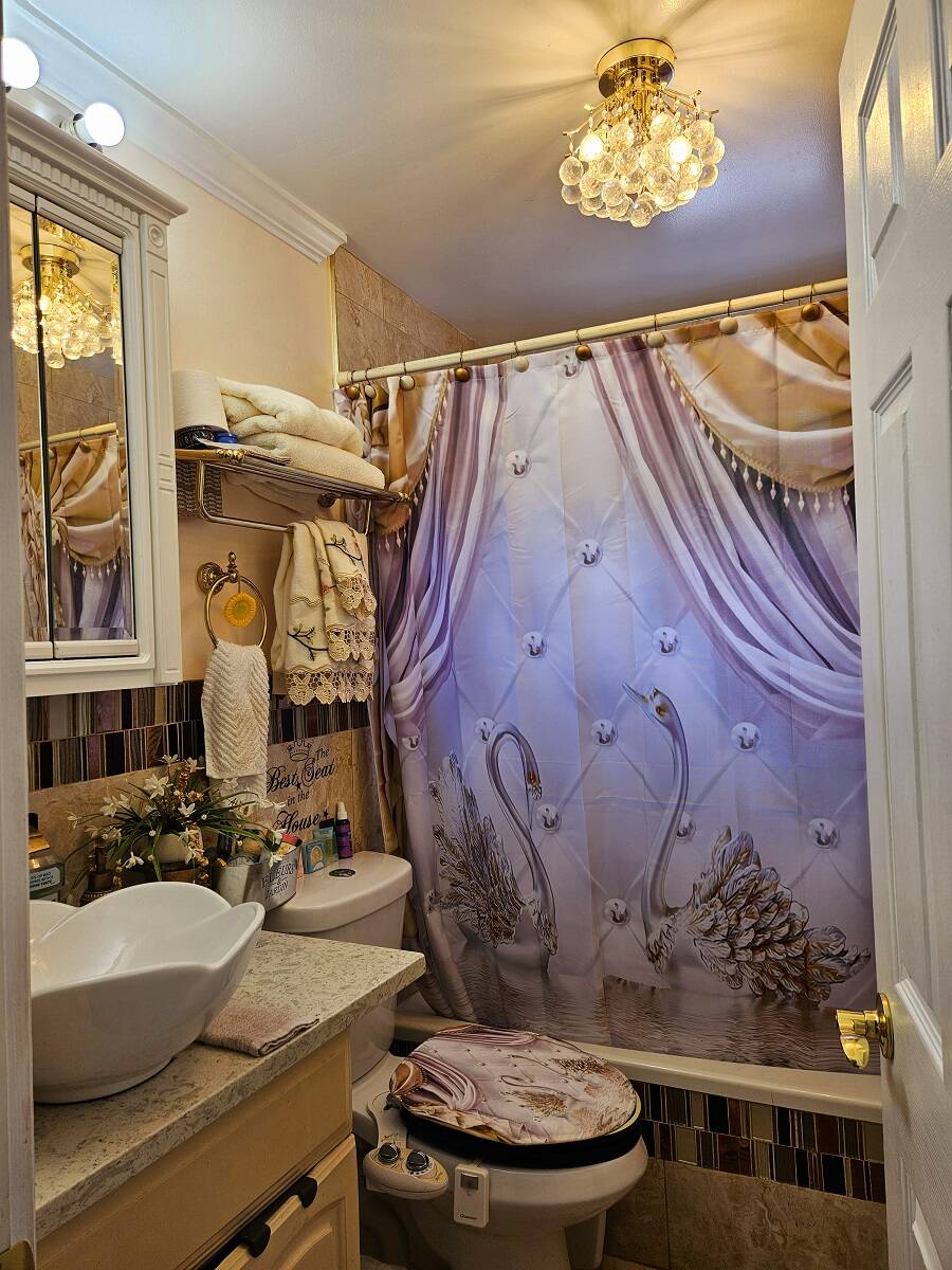 #24 photo, 111-31 140th Street, クイーンズ区 JAMAICA , NY 11435