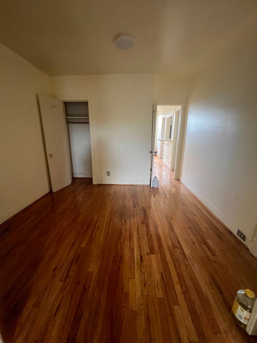 #9 photo, 203 Moffat Street, #3, ブルックリン区 Bushwick , NY 11207