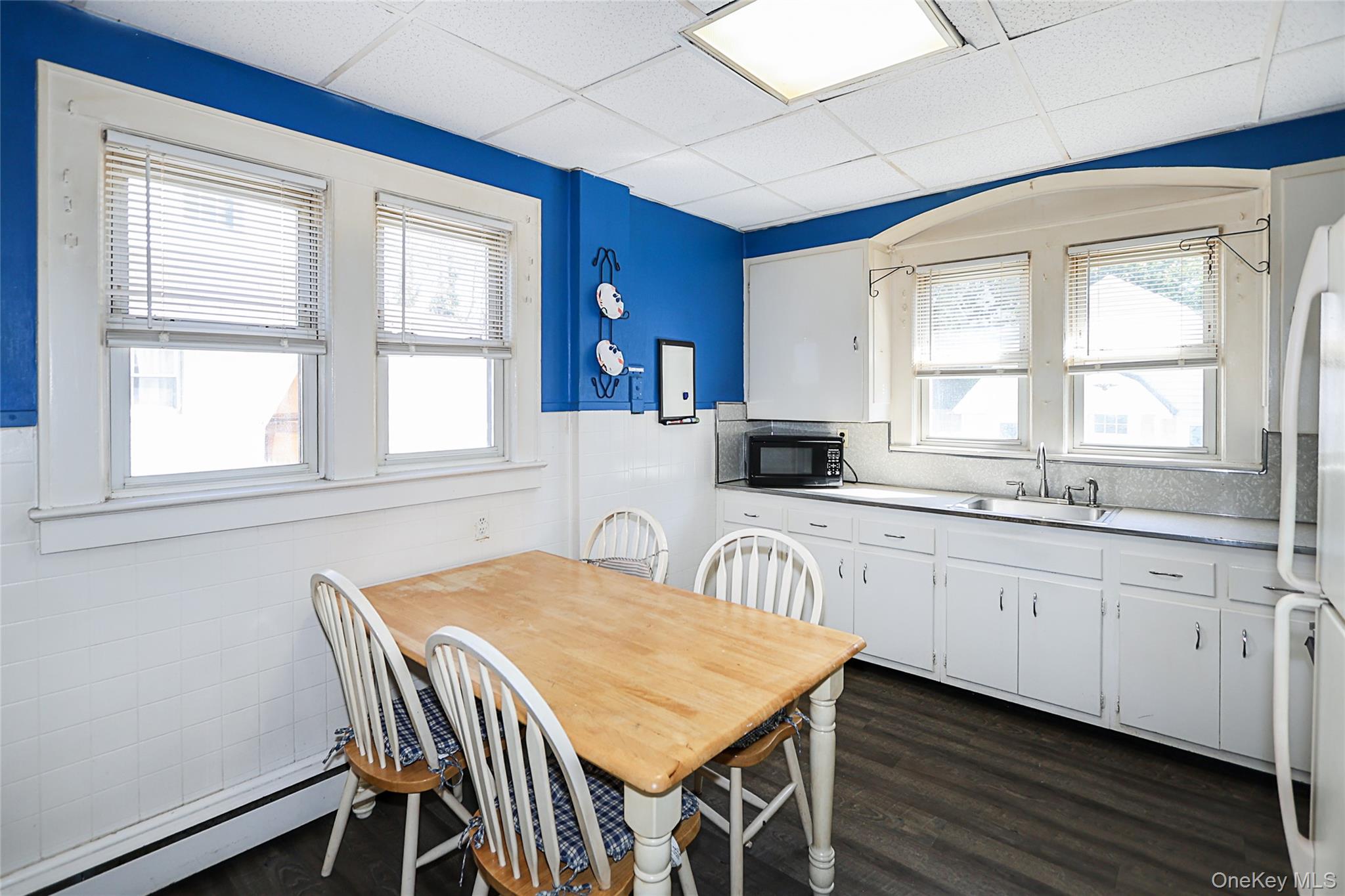 #13 photo, 437 Ray Street, Freeport , NY 11520