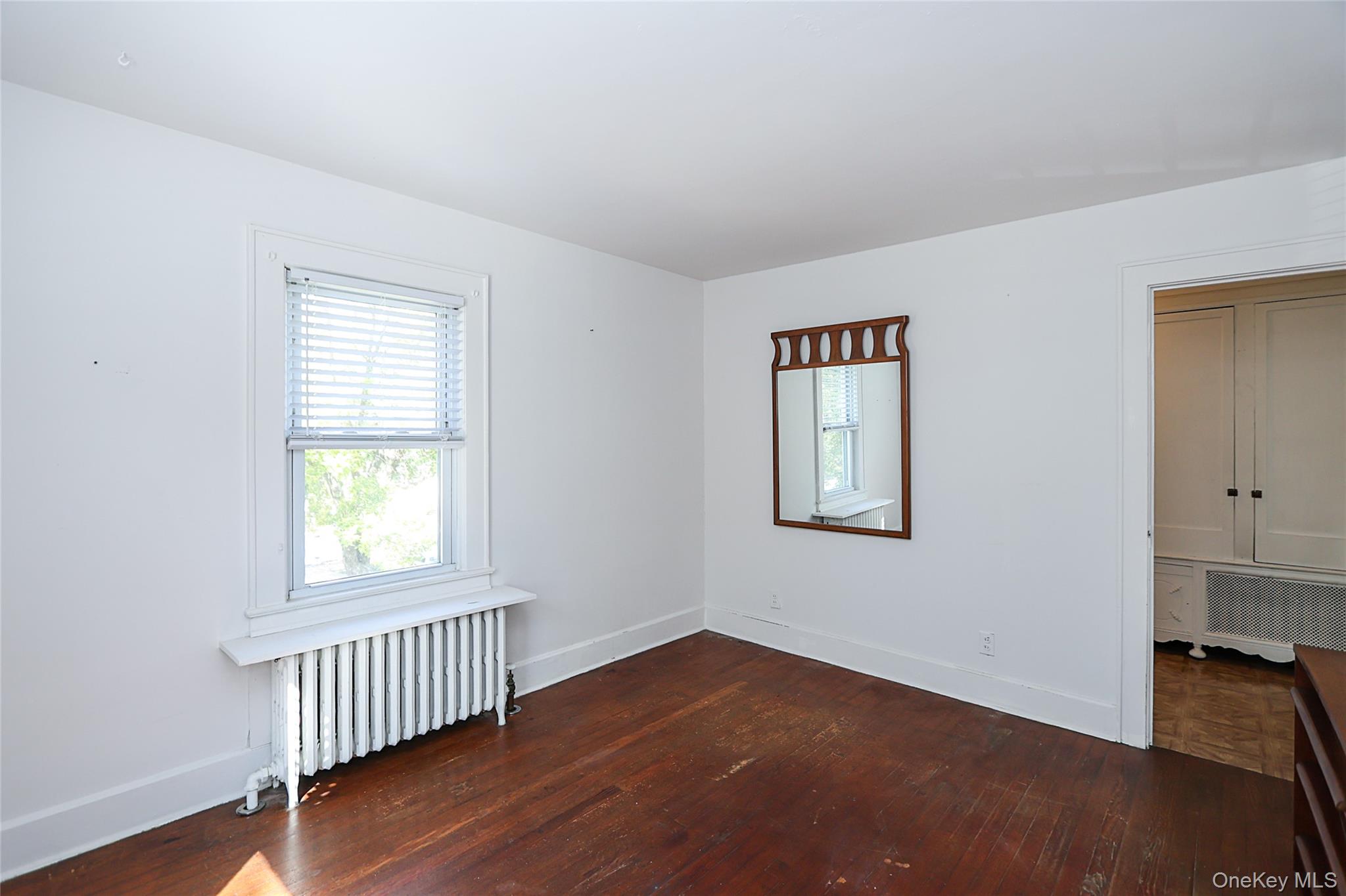 #18 photo, 437 Ray Street, Freeport , NY 11520