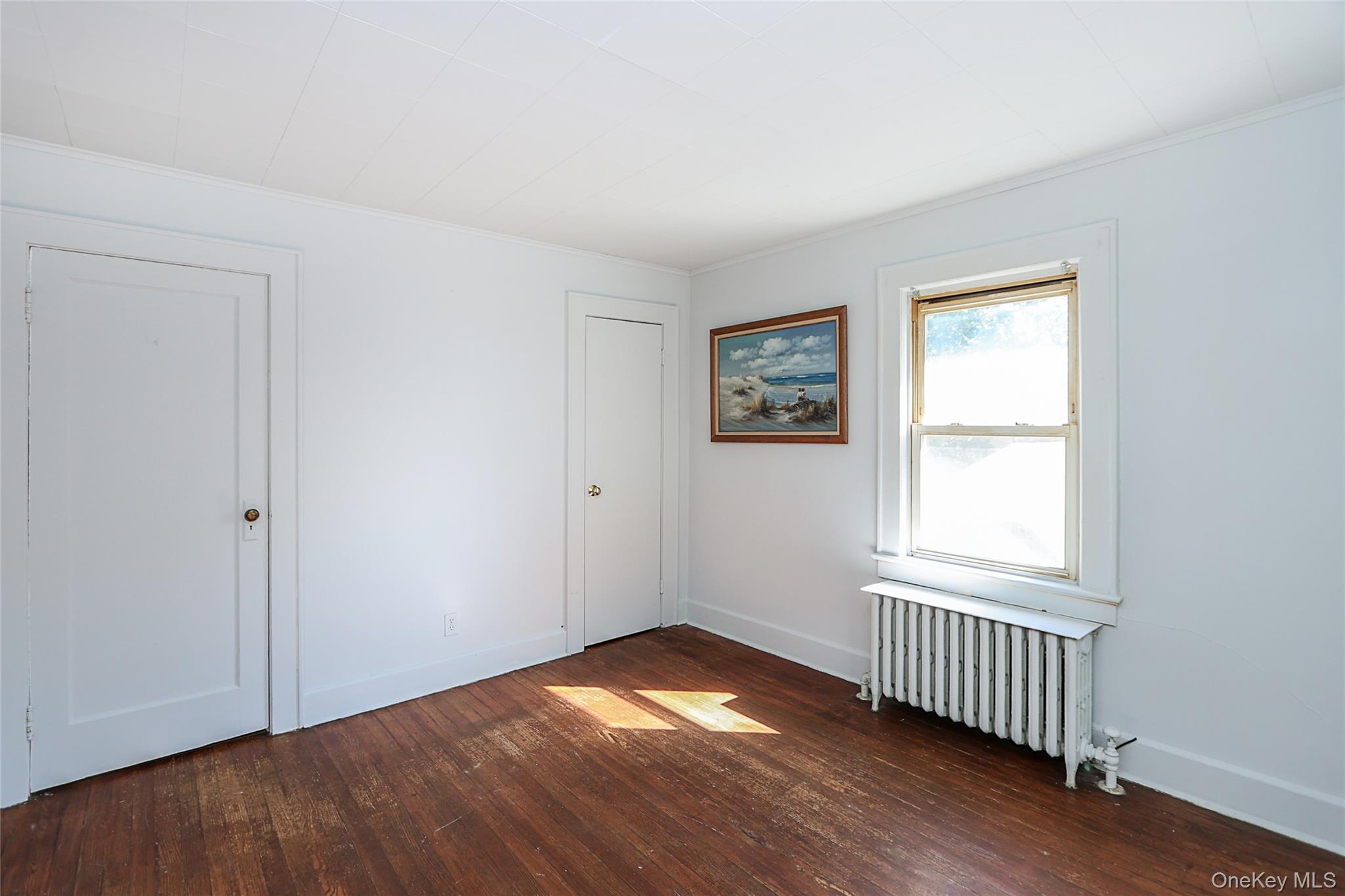 #19 photo, 437 Ray Street, Freeport , NY 11520