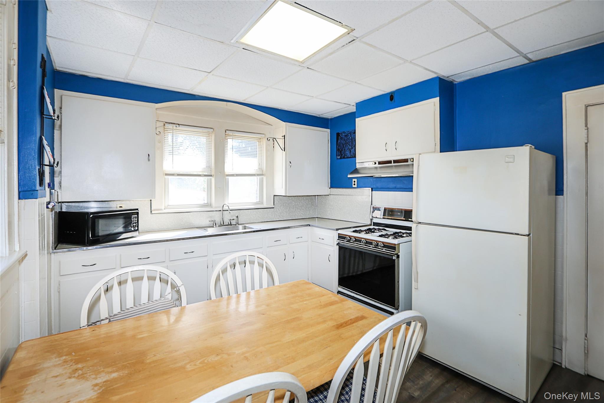 #9 photo, 437 Ray Street, Freeport , NY 11520