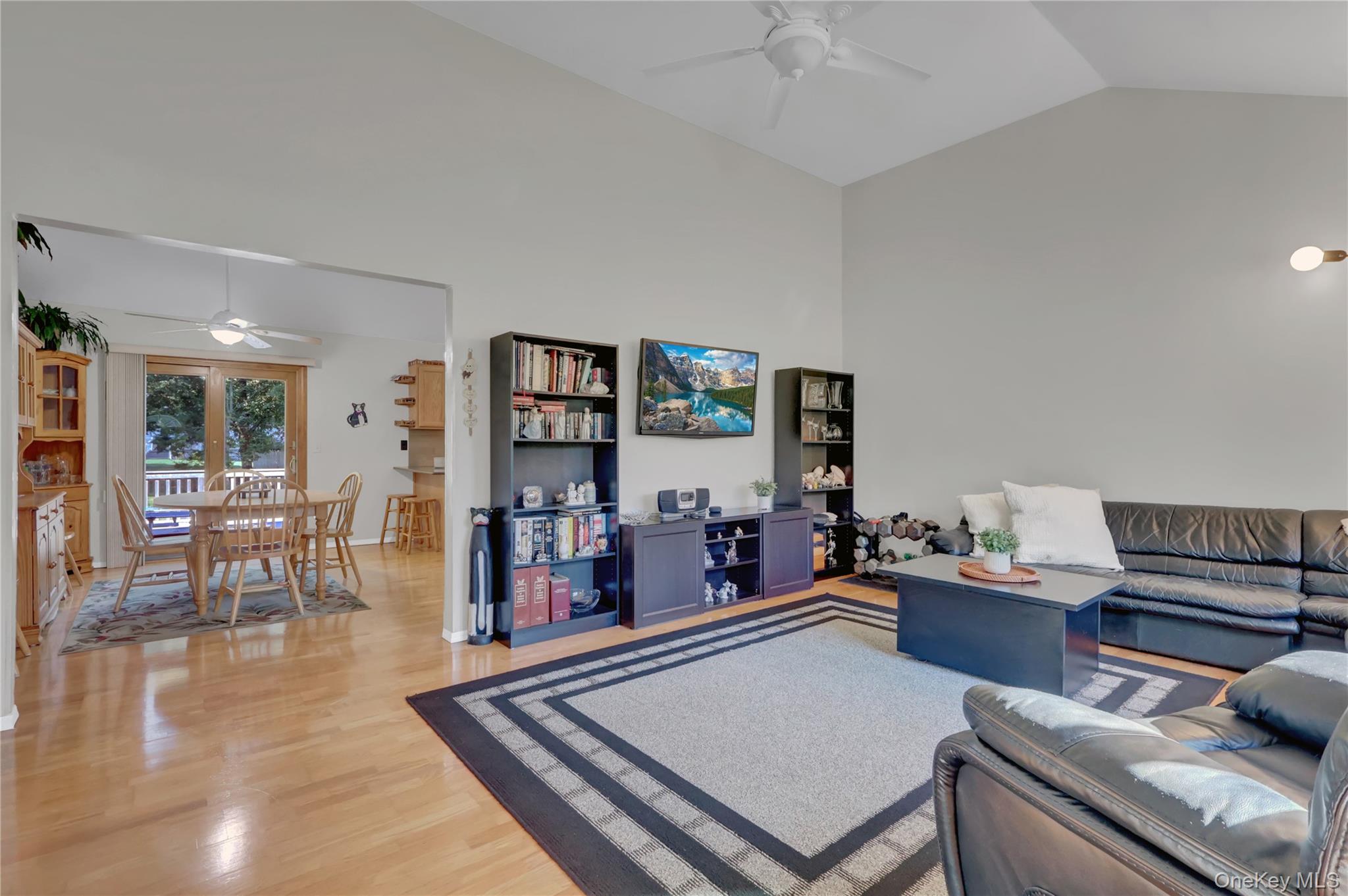 #5 photo, 230 Baywood Drive, サフォーク郡 Baiting Hollow , NY 11933