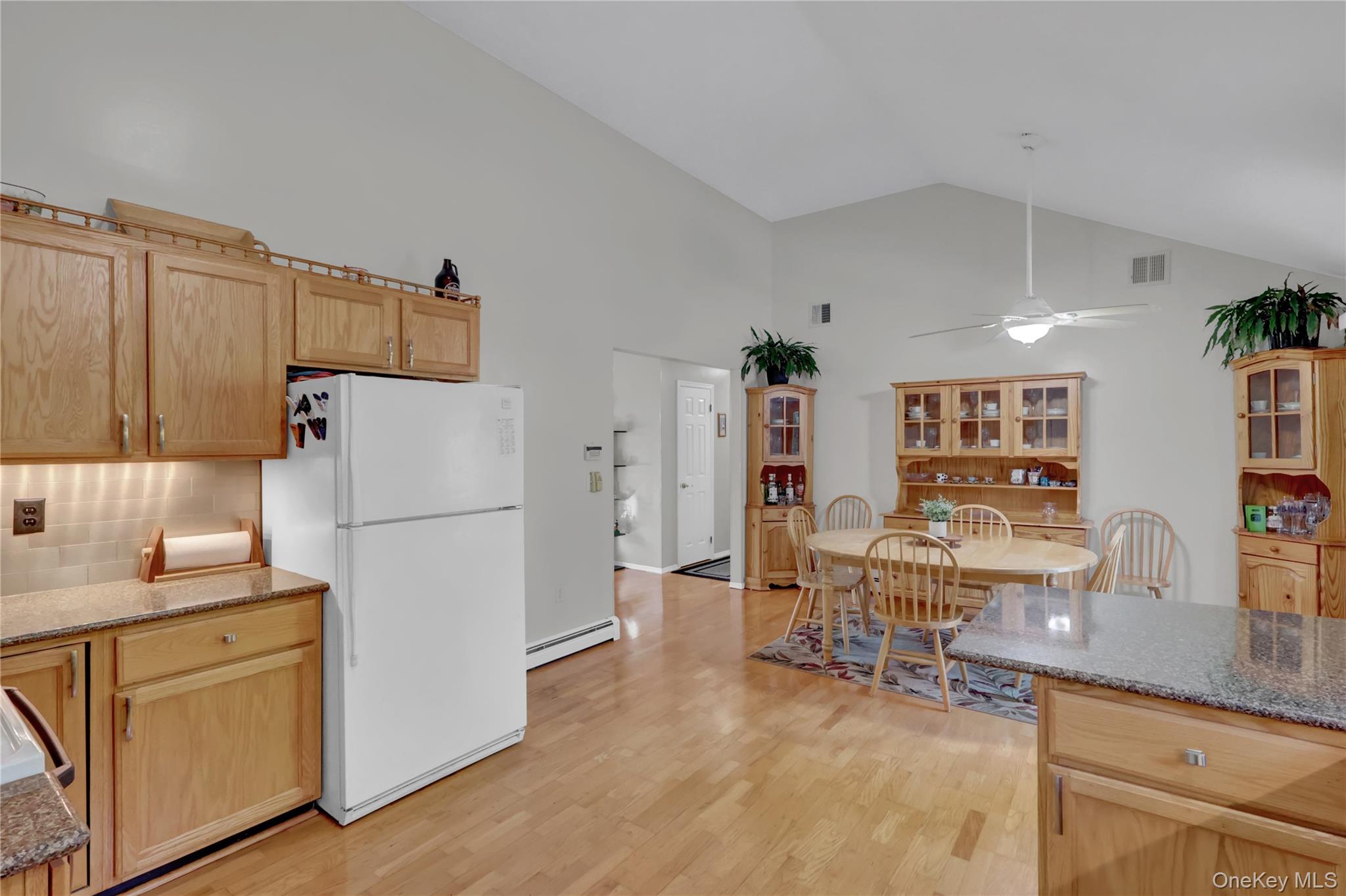 #9 photo, 230 Baywood Drive, サフォーク郡 Baiting Hollow , NY 11933