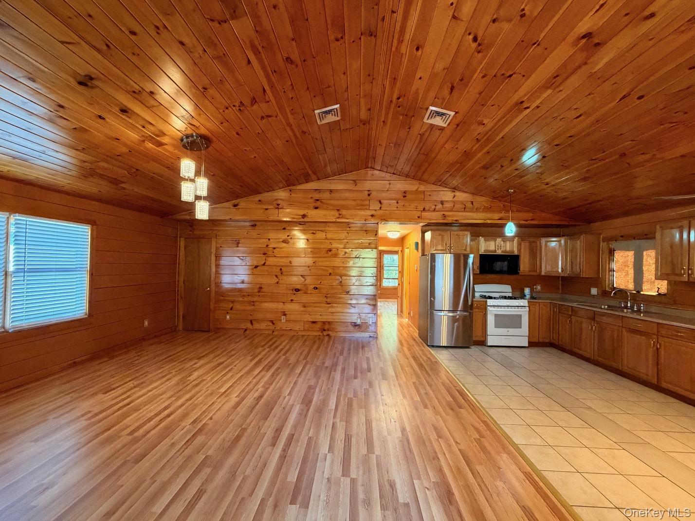 #1 photo, 27 Brookline Avenue, 纽约州 Middletown , NY 10940