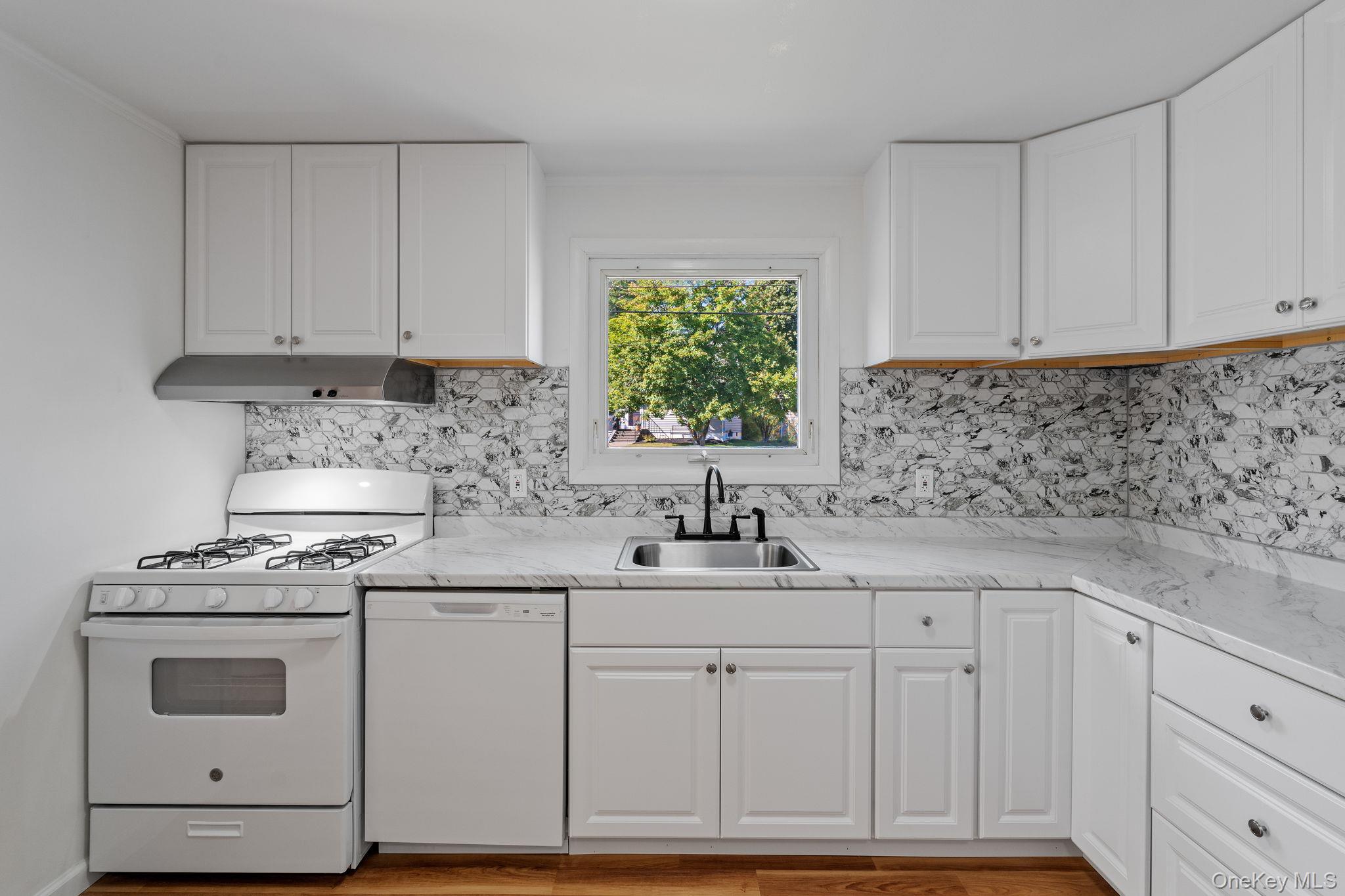 #19 photo, 43 Woodland Avenue, Poughkeepsie , NY 12603