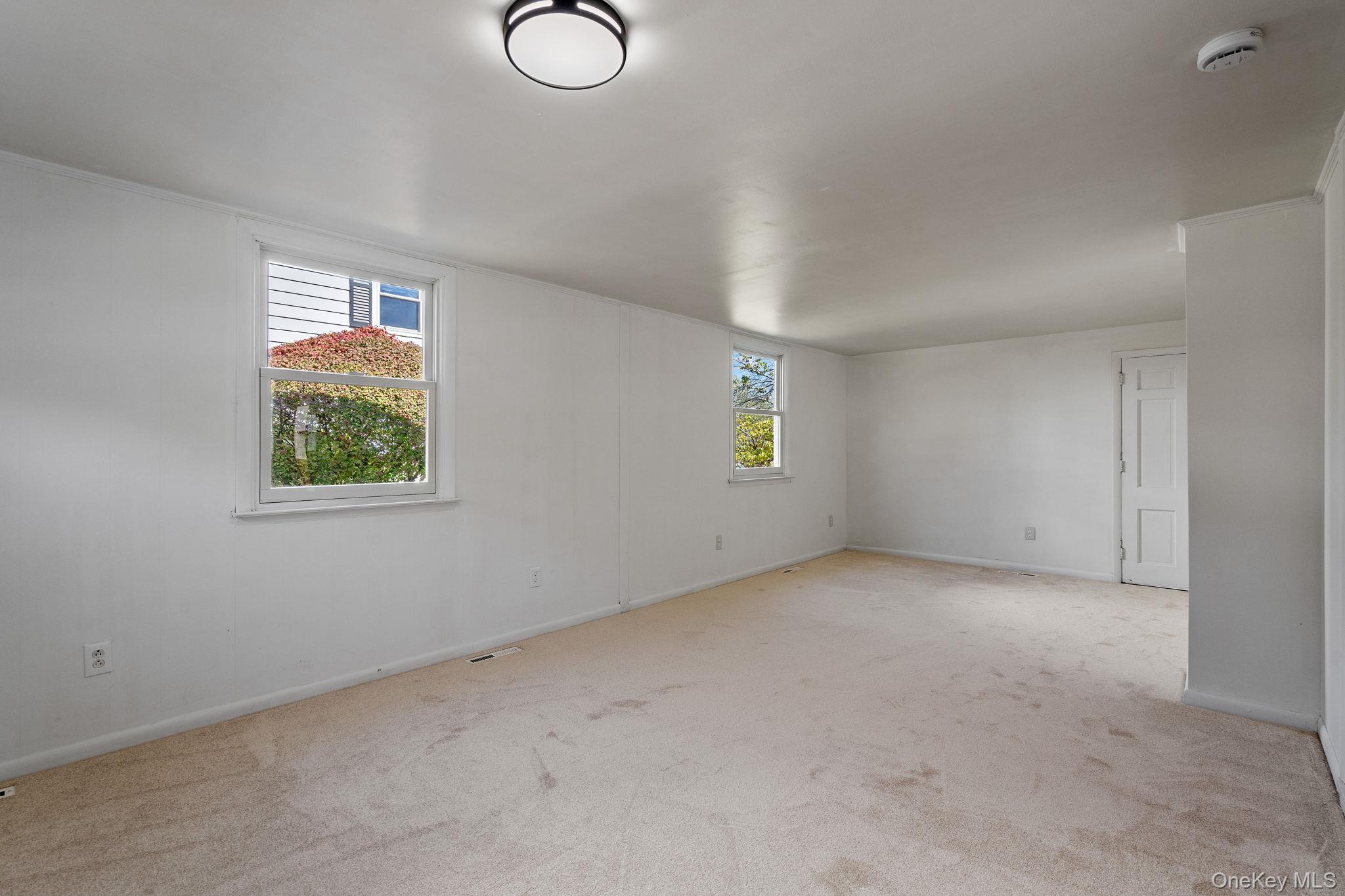 #20 photo, 43 Woodland Avenue, Poughkeepsie , NY 12603