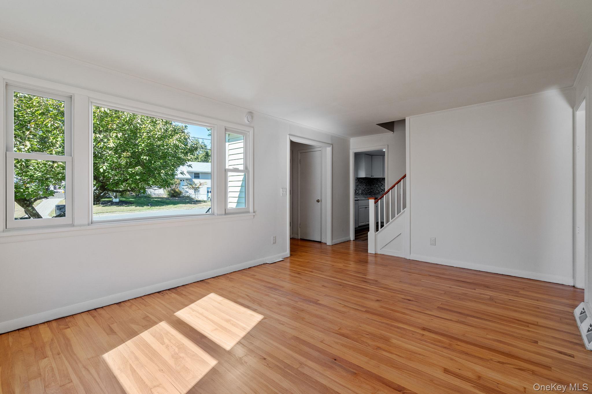 #7 photo, 43 Woodland Avenue, Poughkeepsie , NY 12603