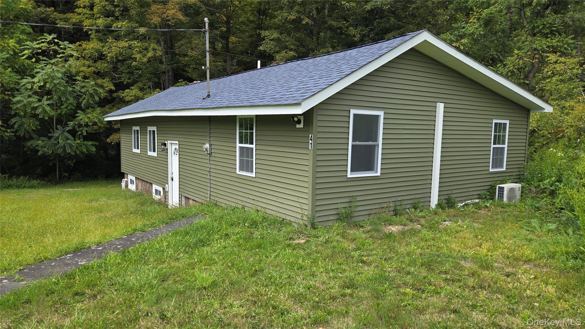 #1 photo, 41 Old Greenville Turnpike, Port Jervis , NY 12771