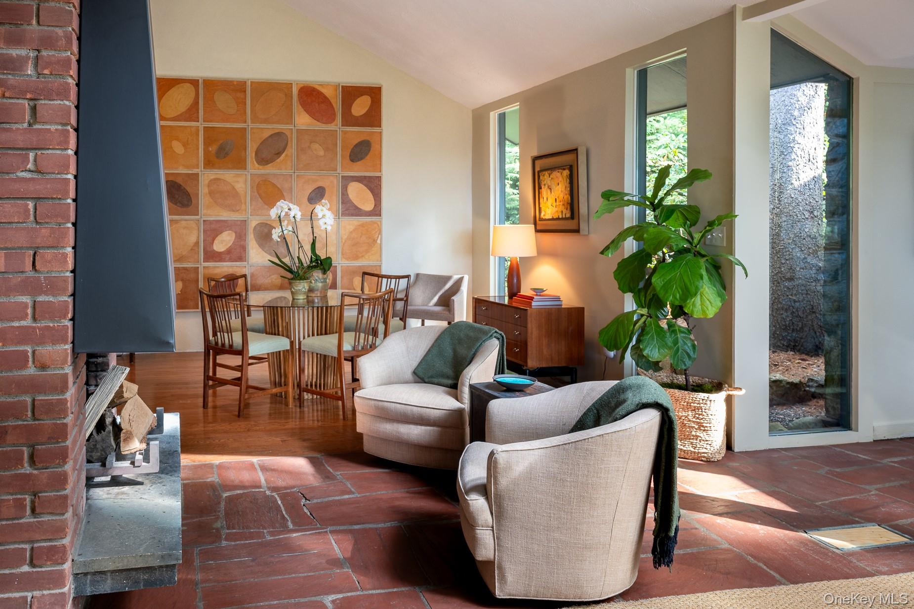 #10 photo, 62 Circuit Road, Tuxedo Park , NY 10987