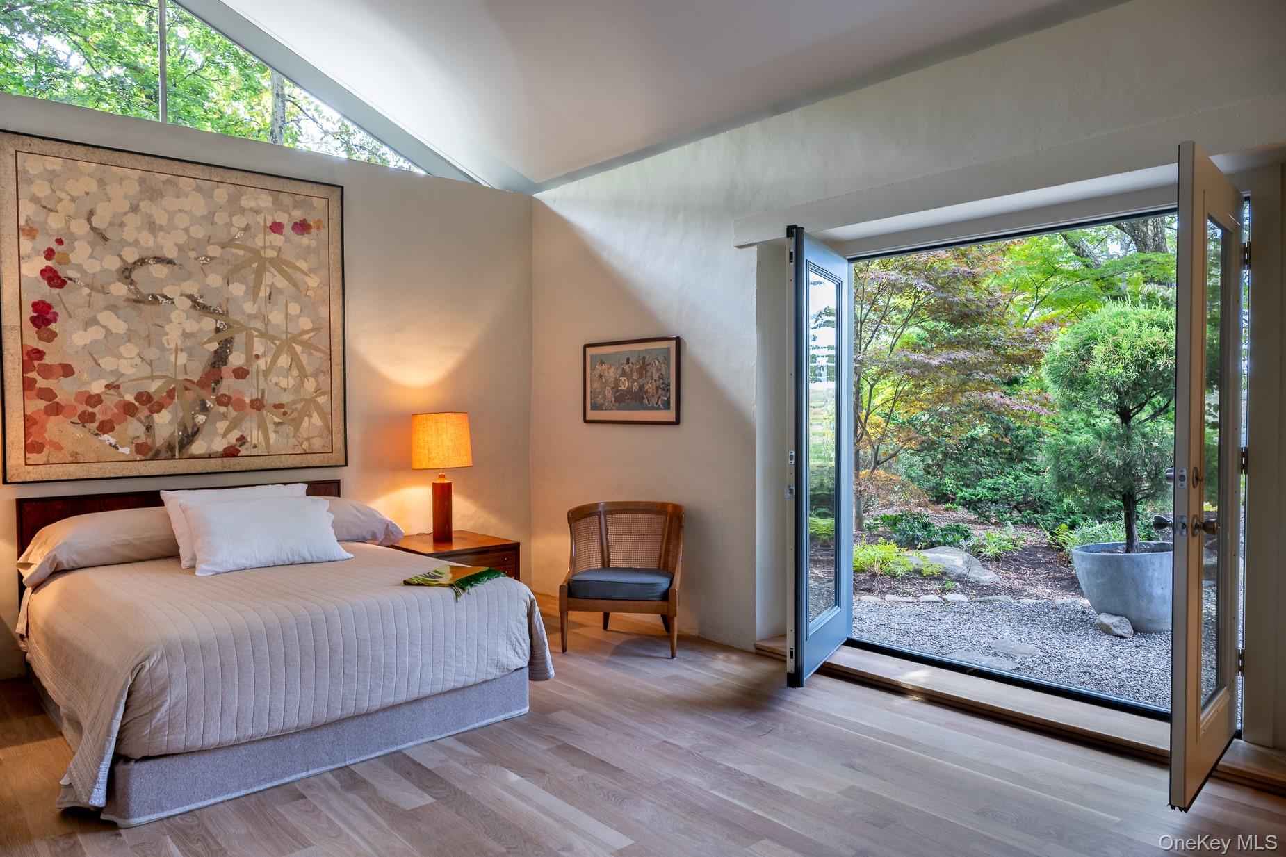 #16 photo, 62 Circuit Road, Tuxedo Park , NY 10987