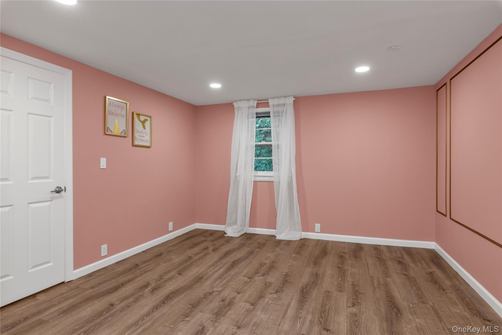 #17 photo, 57 Oakdale Road, サフォーク郡 Centerport , NY 11721