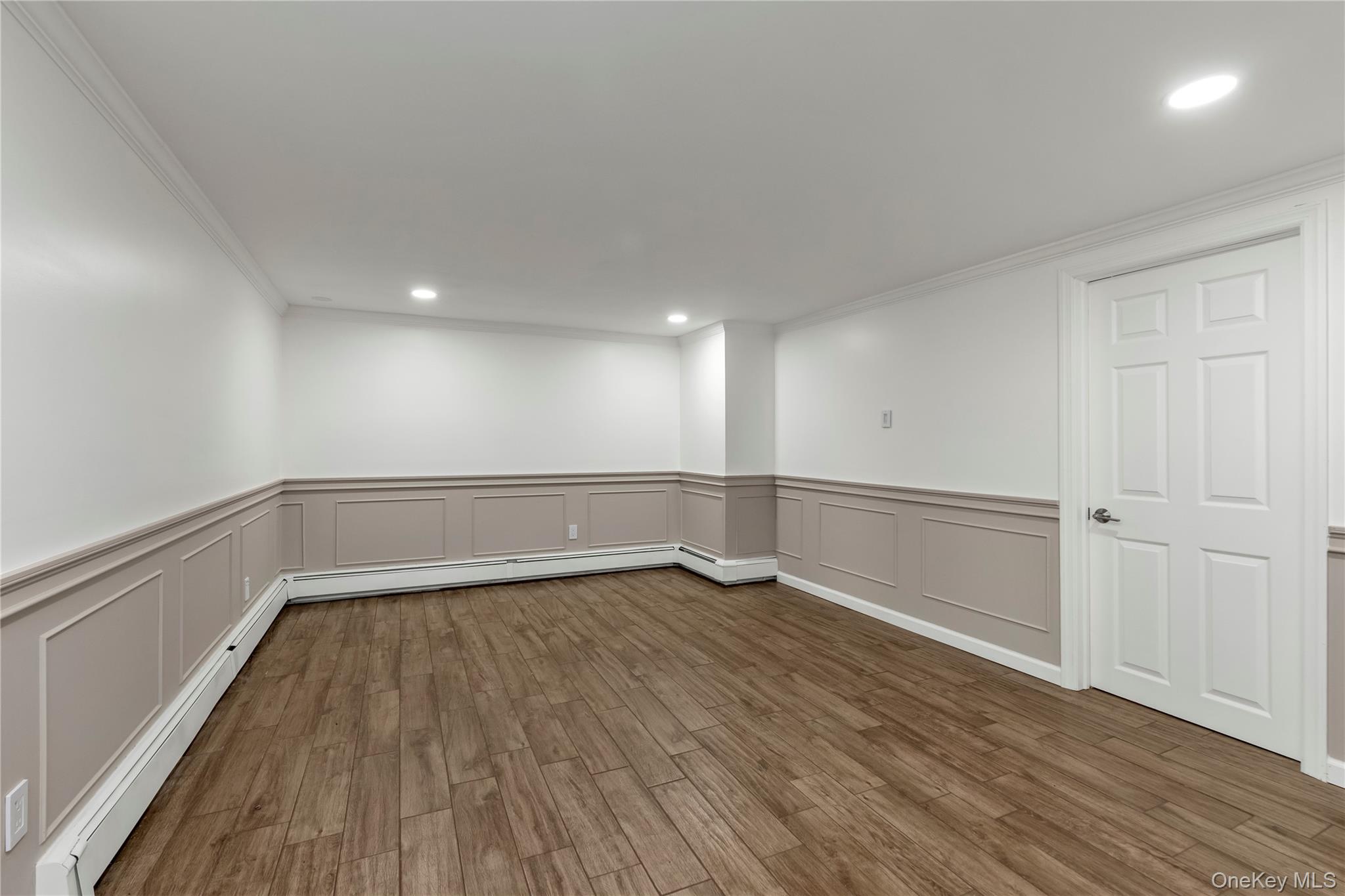 #3 photo, 57 Oakdale Road, サフォーク郡 Centerport , NY 11721