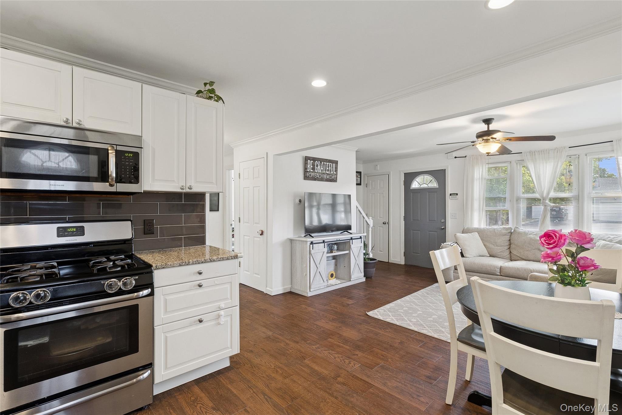 #16 photo, 45 Pinetop Drive, サフォーク郡 Shirley , NY 11967