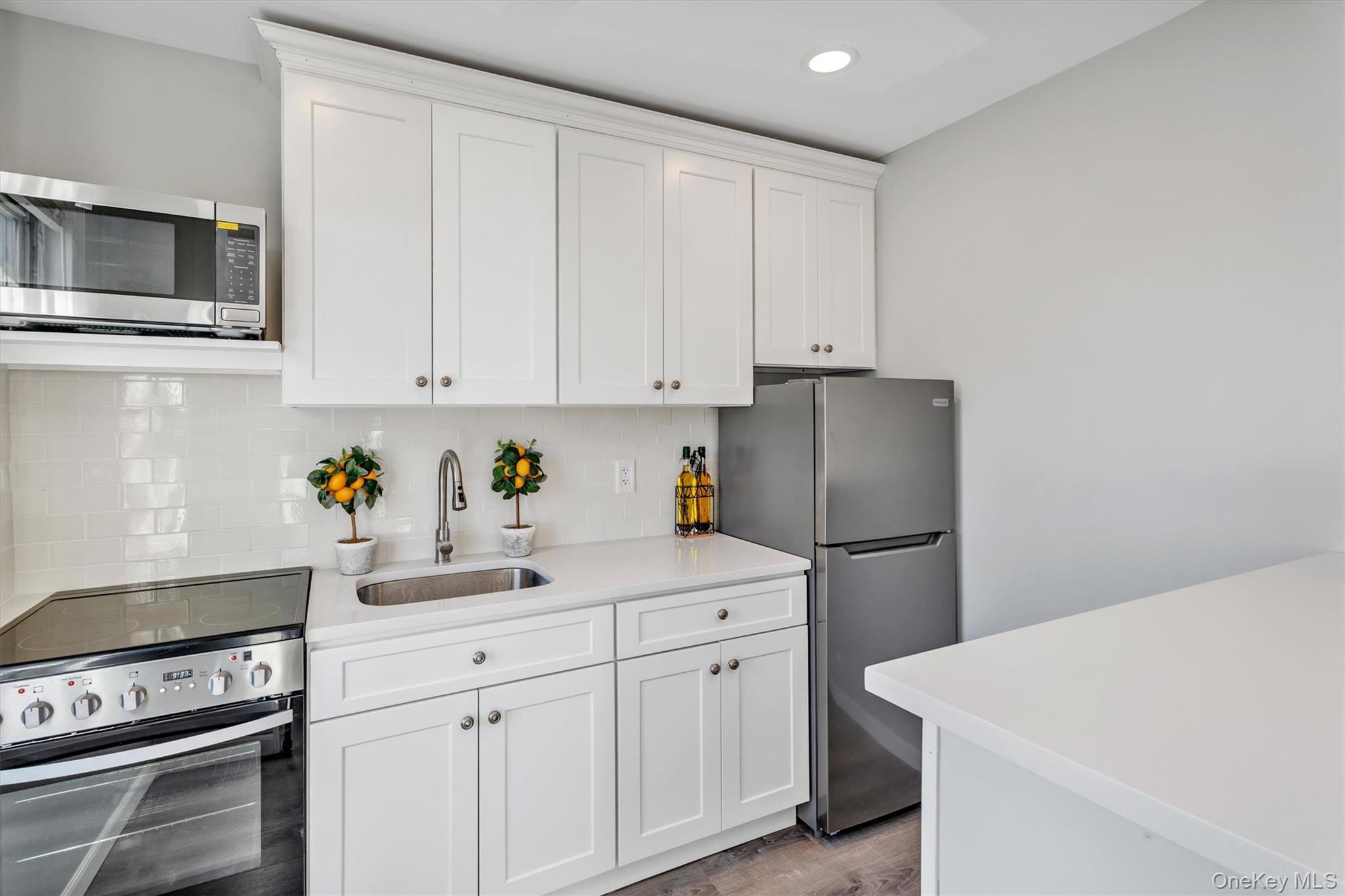 #10 photo, 641 Willis Avenue, ナッソー郡 Williston Park , NY 11596