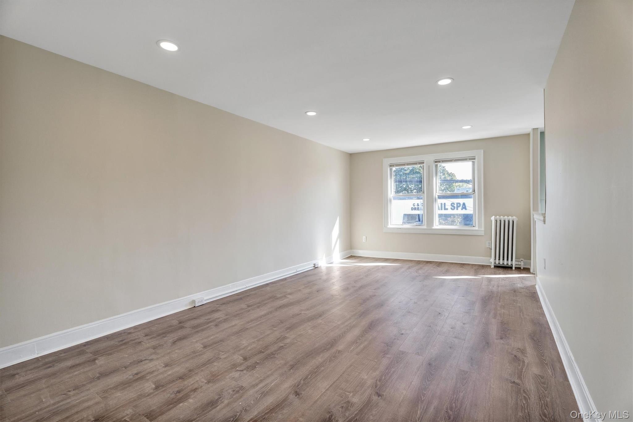 #5 photo, 641 Willis Avenue, ナッソー郡 Williston Park , NY 11596