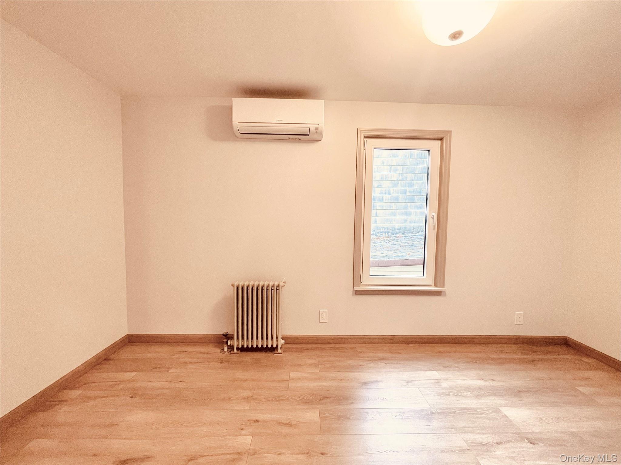 #6 photo, 7826 79th Street, クイーンズ区 Glendale , NY 11385