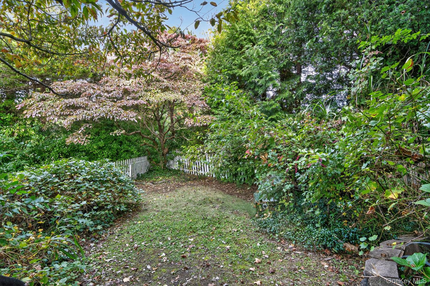 #13 photo, 16 Wagon Lane, ナッソー郡 Glen Head , NY 11545