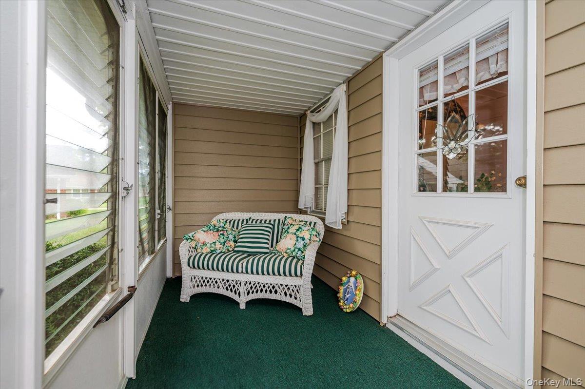 #15 photo, 48 Trent Court, サフォーク郡 Ridge , NY 11961