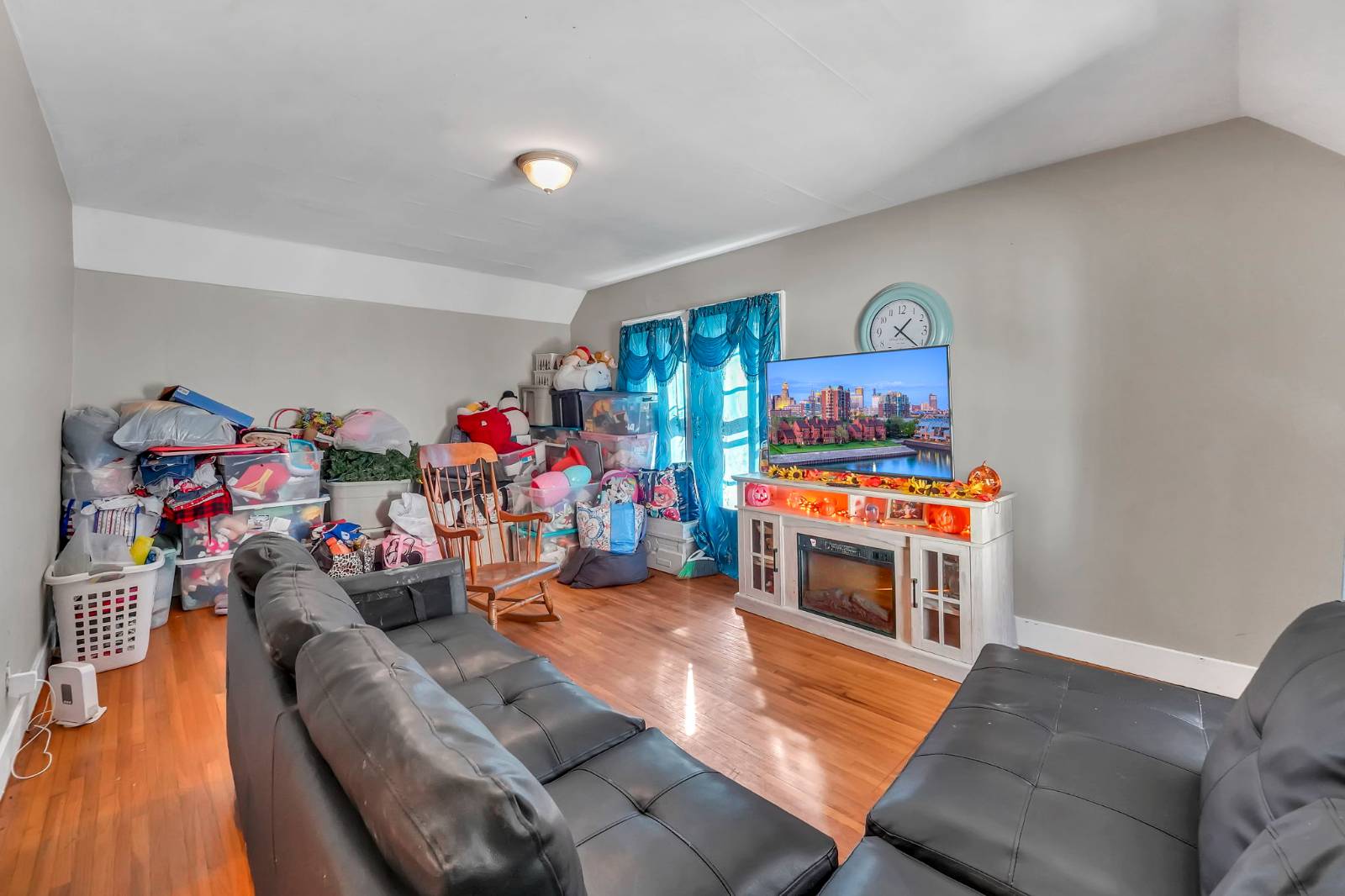 #2 photo, 73  Baynes Street, Buffalo , NY 14213