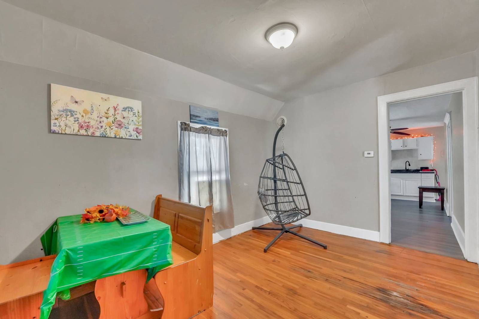 #4 photo, 73  Baynes Street, Buffalo , NY 14213