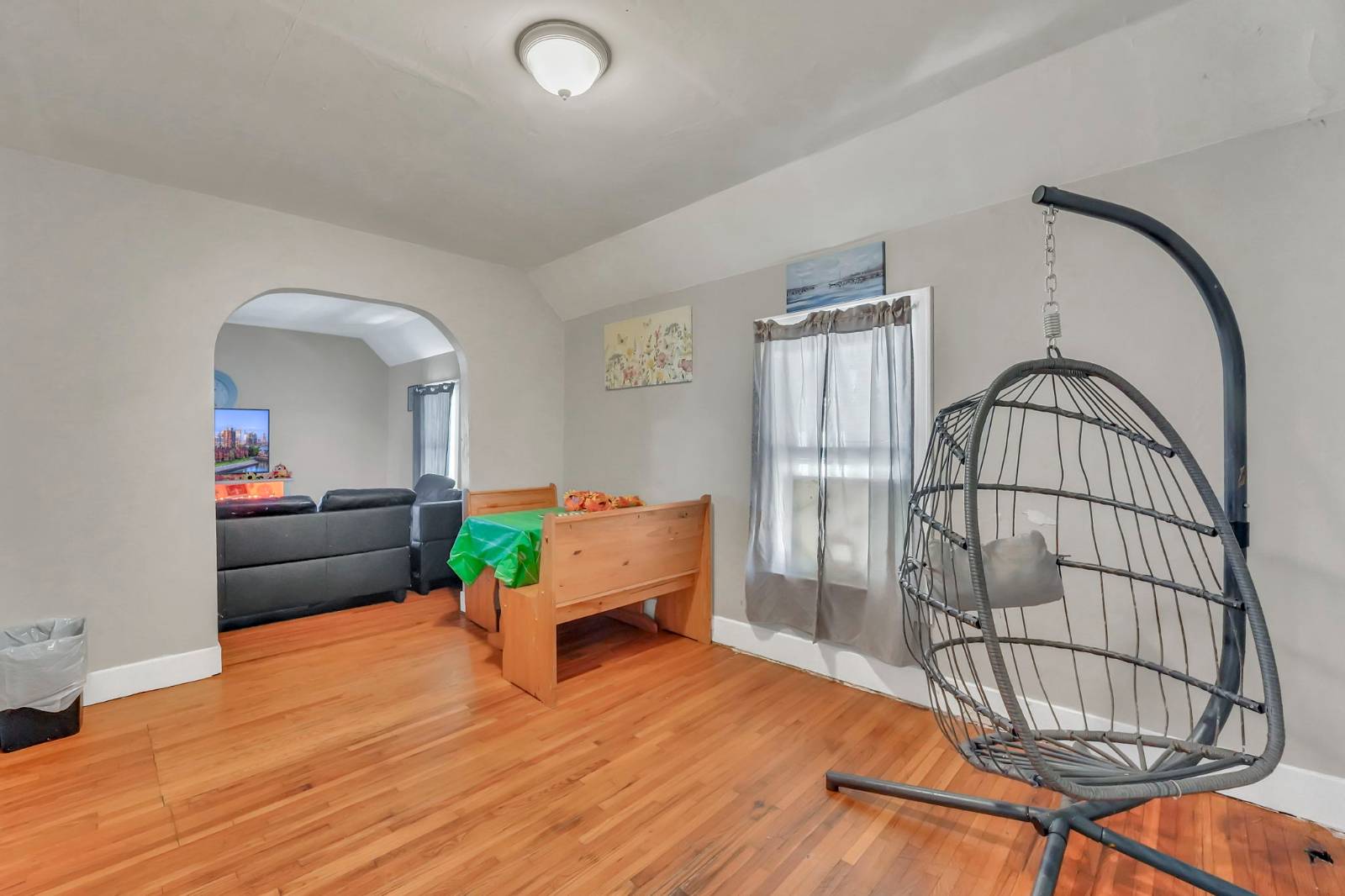 #5 photo, 73  Baynes Street, Buffalo , NY 14213