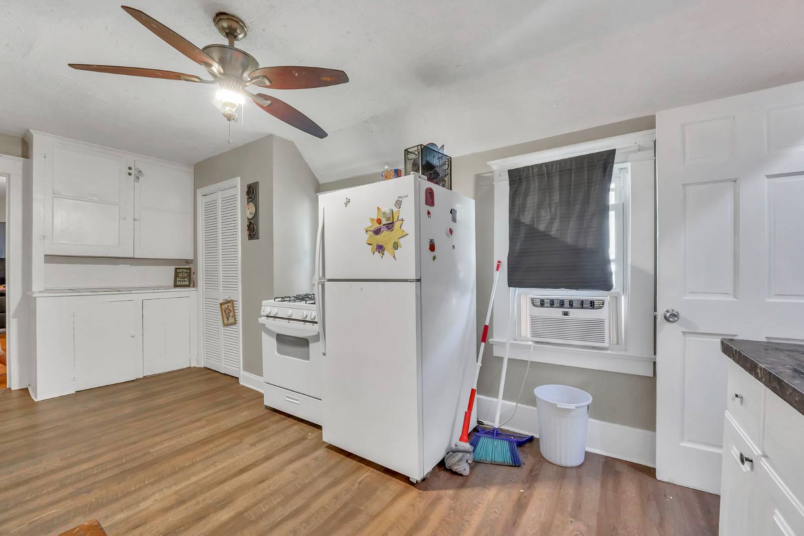 #8 photo, 73  Baynes Street, Buffalo , NY 14213