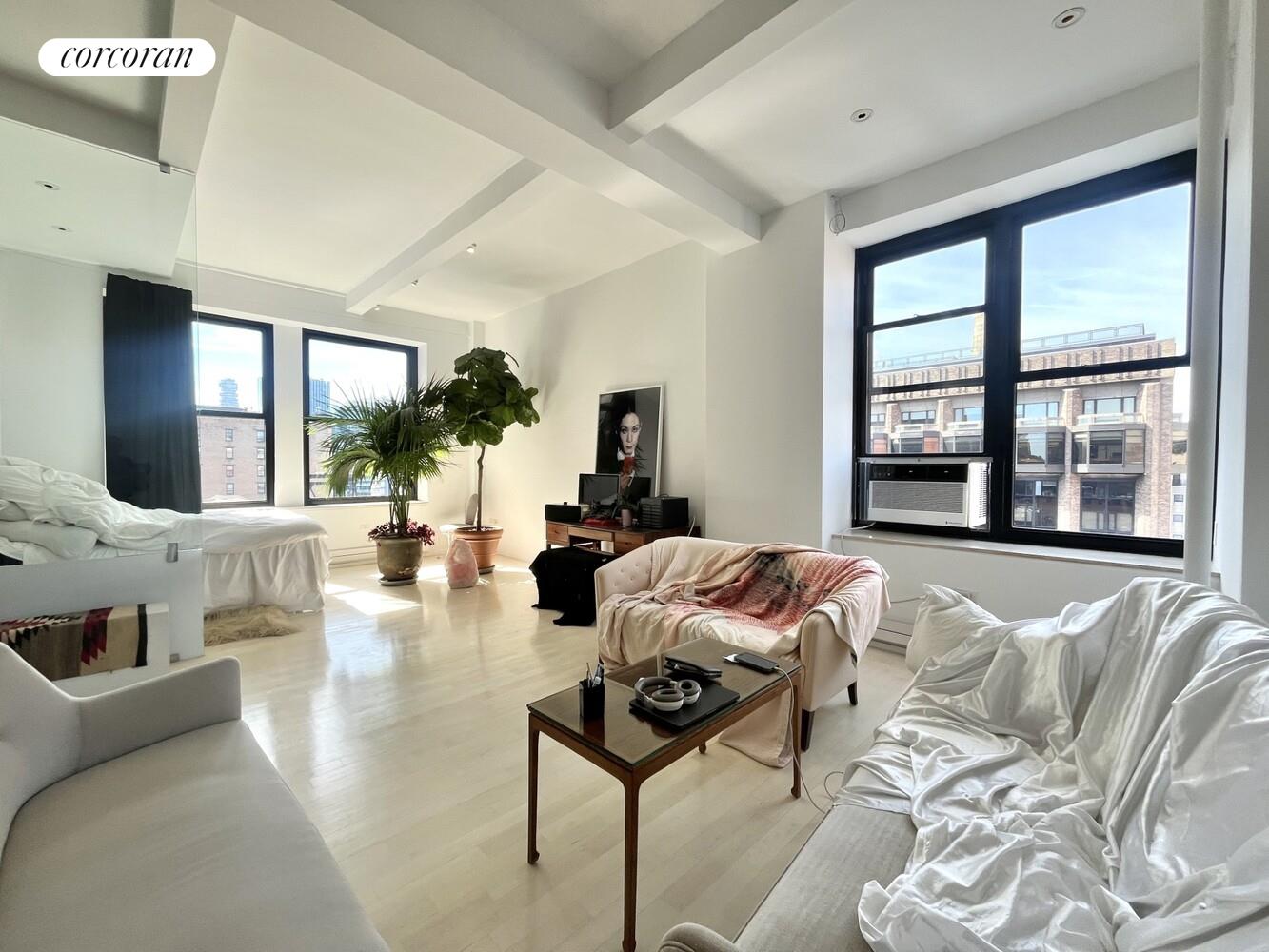 #1 photo, 250 MERCER Street, マンハッタン Greenwich Village , NY 10012