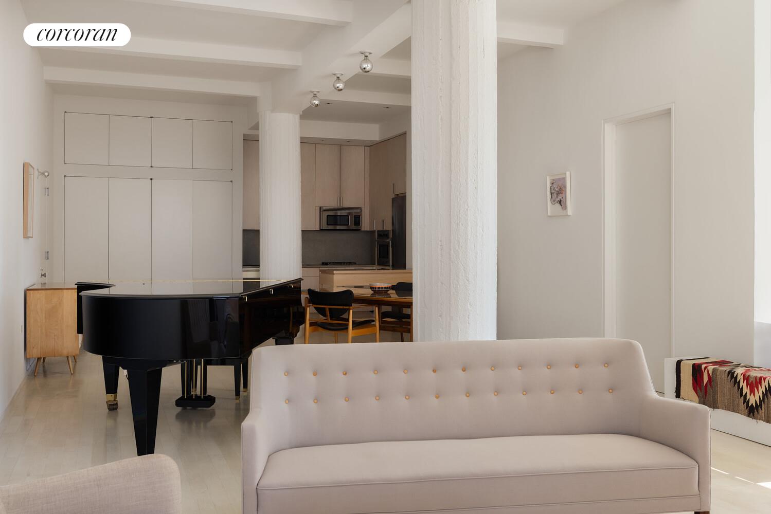 #8 photo, 250 MERCER Street, マンハッタン Greenwich Village , NY 10012