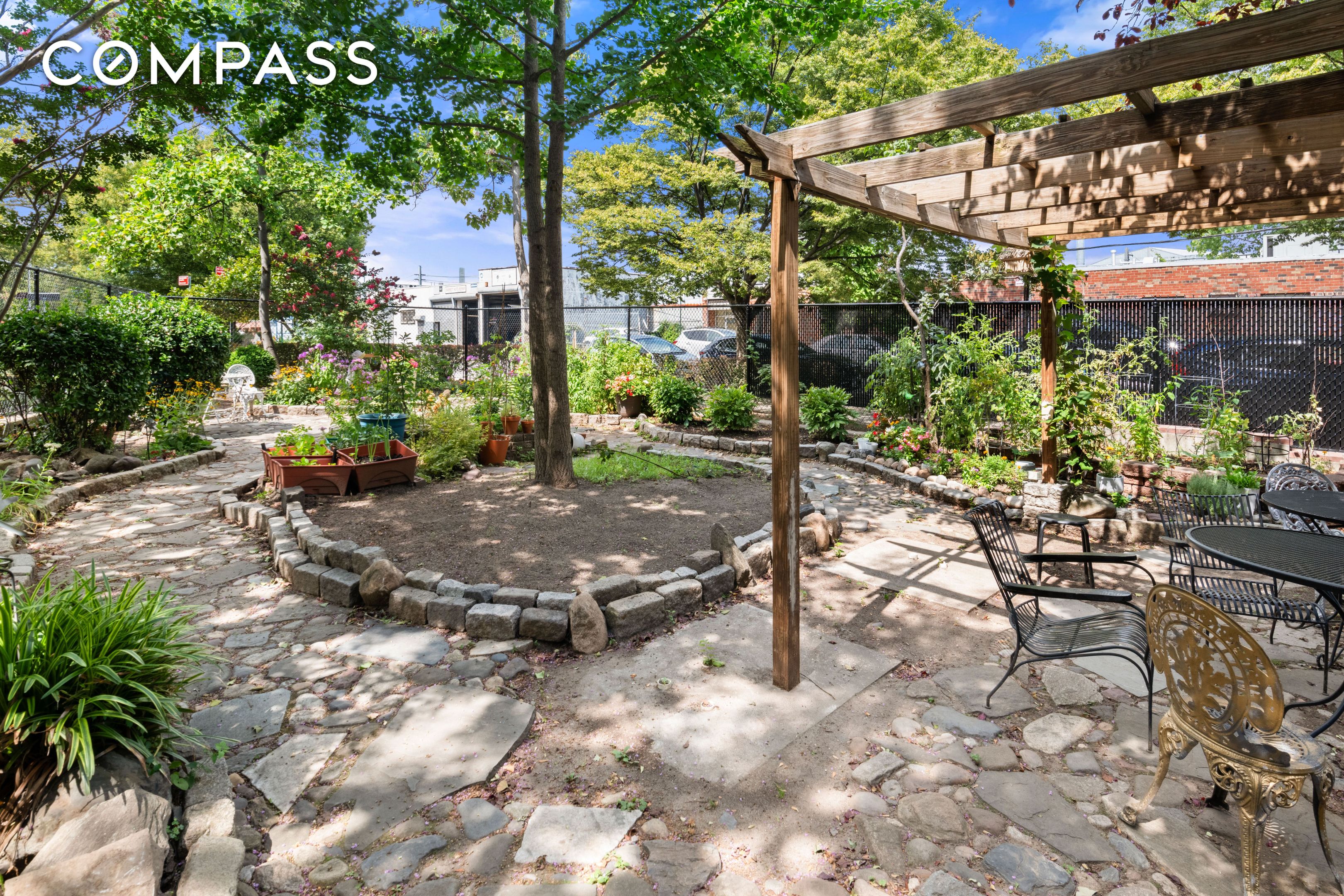 #9 photo, 46-01 39th Avenue, クイーンズ区 Sunnyside , NY 11104