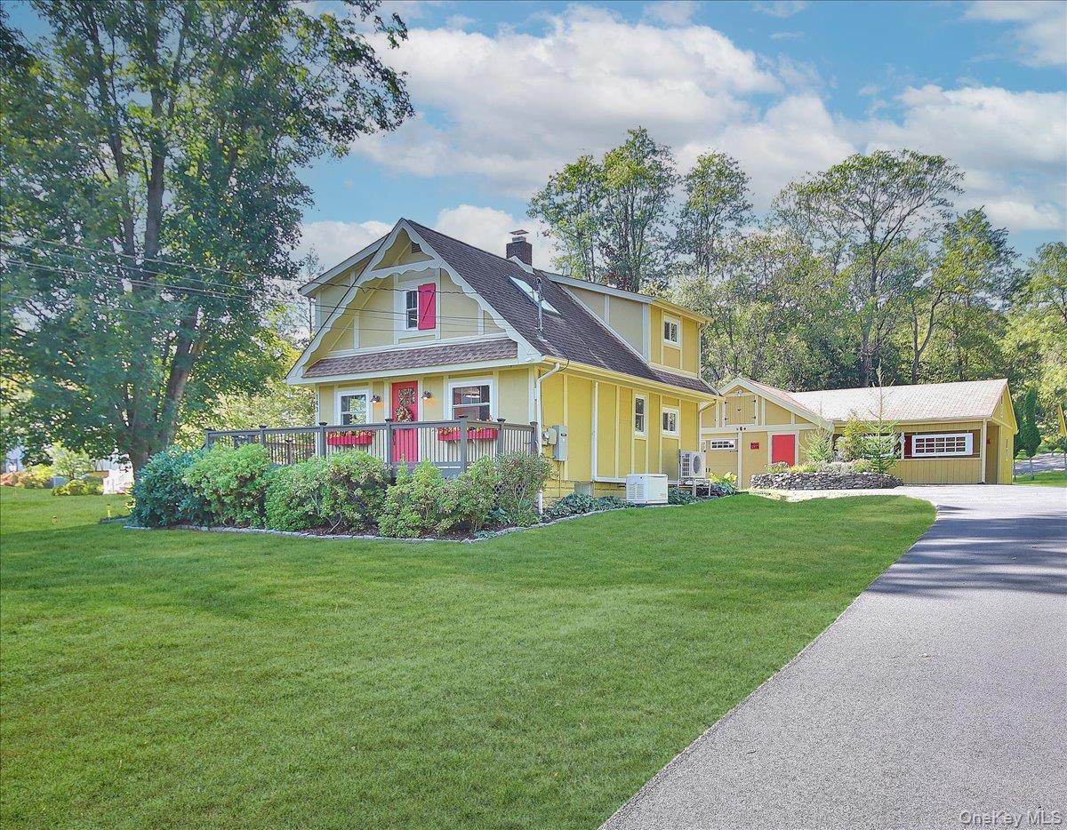 #1 photo, 143 Old Post Road, Marlboro , NY 12542