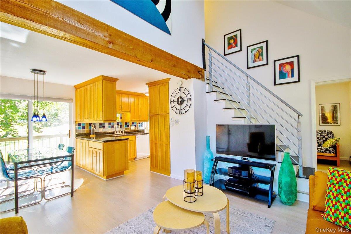 #13 photo, 143 Old Post Road, Marlboro , NY 12542