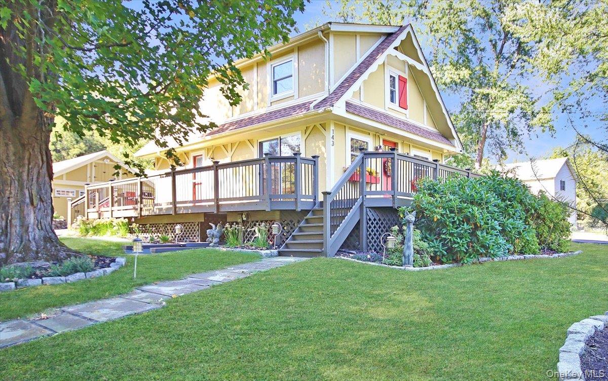 #4 photo, 143 Old Post Road, Marlboro , NY 12542