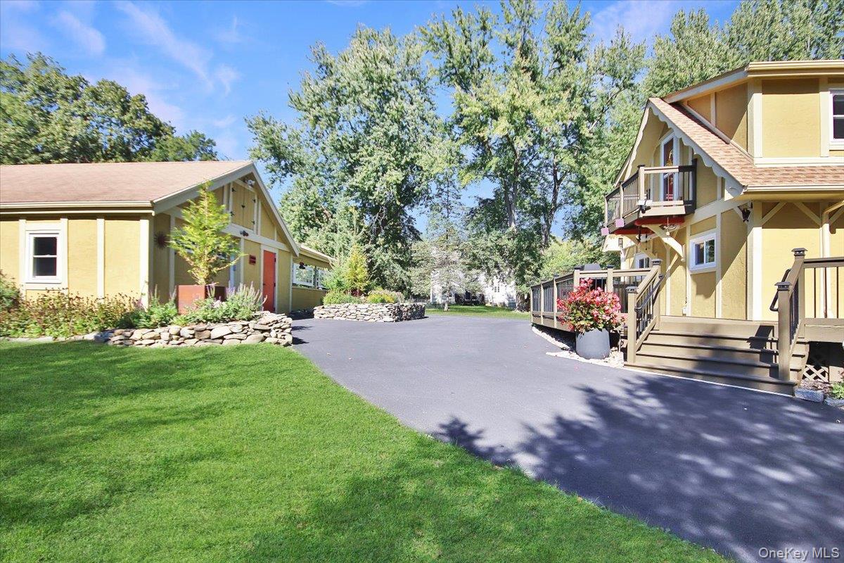 #7 photo, 143 Old Post Road, Marlboro , NY 12542