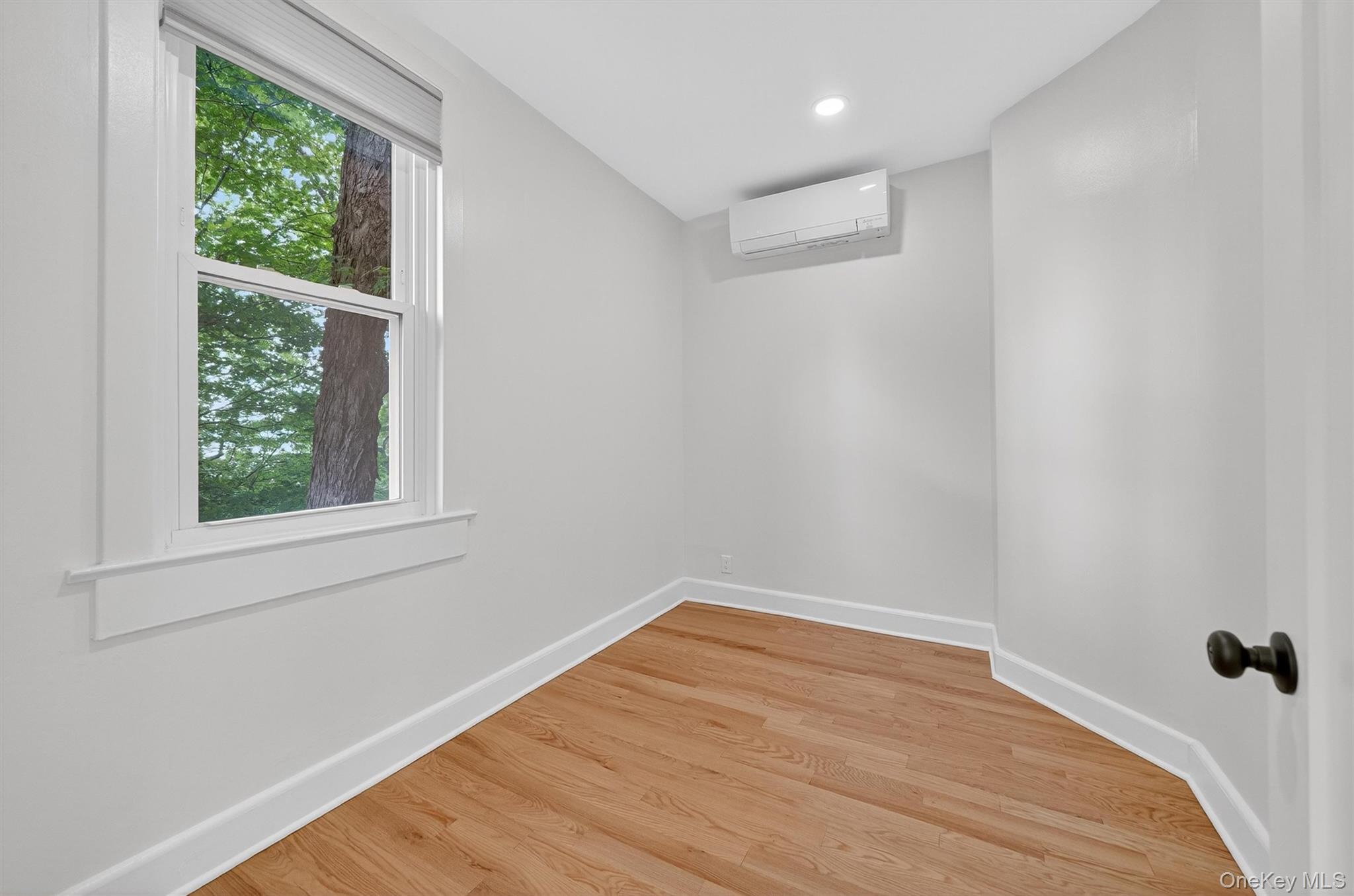 #16 photo, 79 Main Street, Ossining , NY 10562