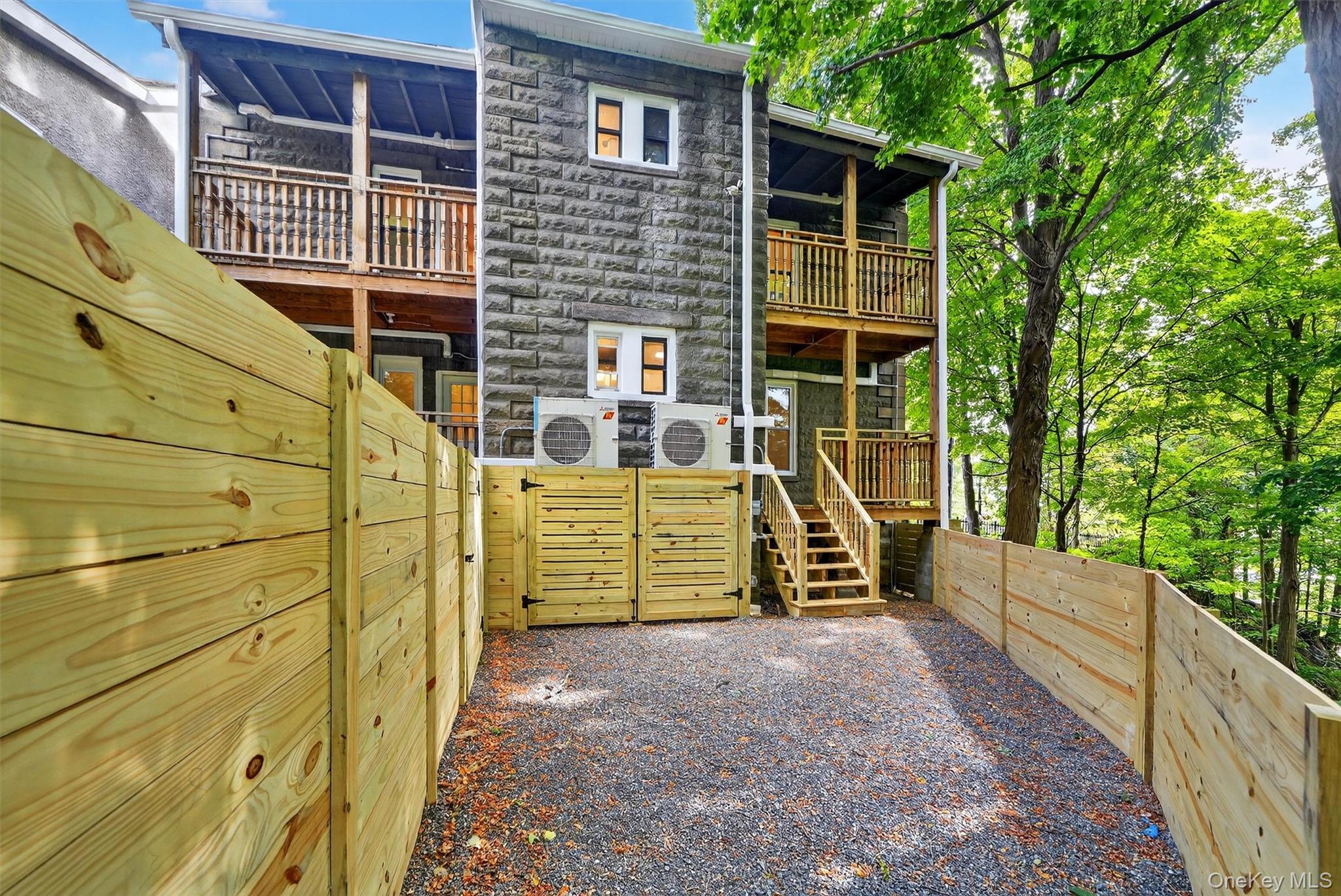 #20 photo, 79 Main Street, Ossining , NY 10562